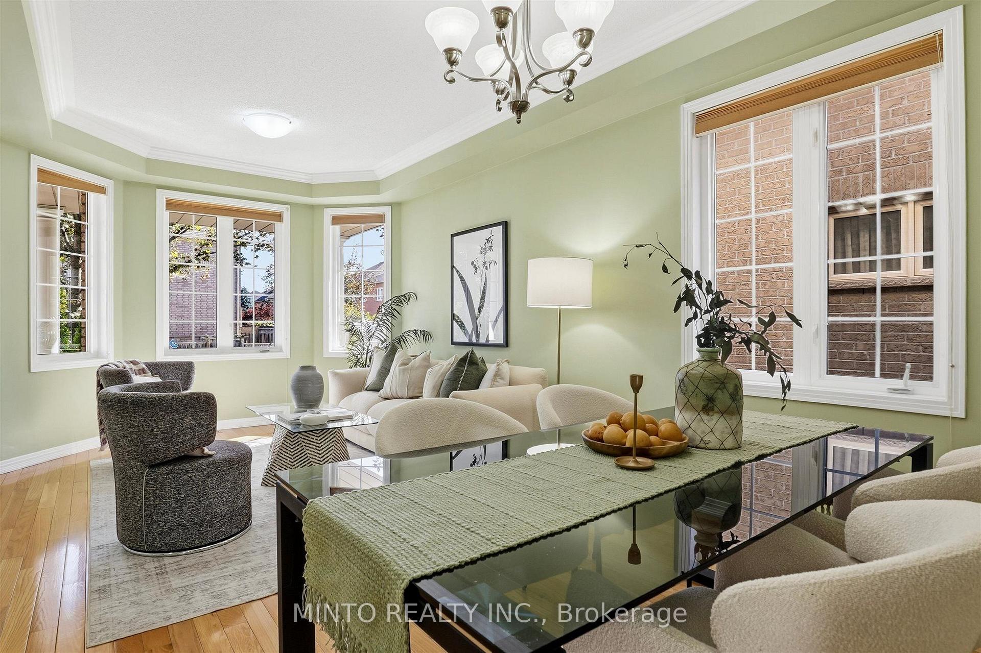 Photo 5 of 64 Willow Heights Boulevard, Markham, Cachet — HOMEH