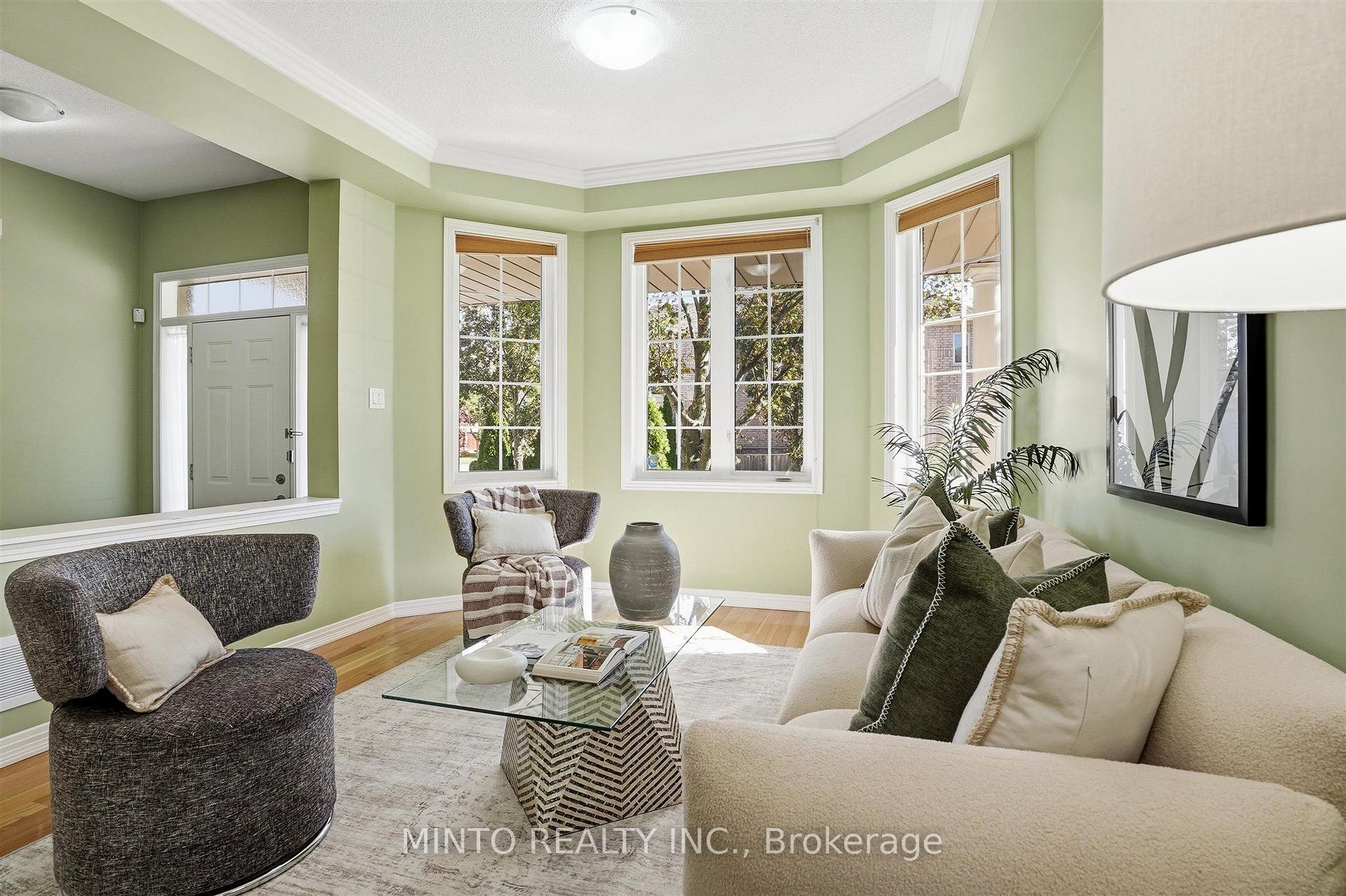 Photo 7 of 64 Willow Heights Boulevard, Markham, Cachet — HOMEH
