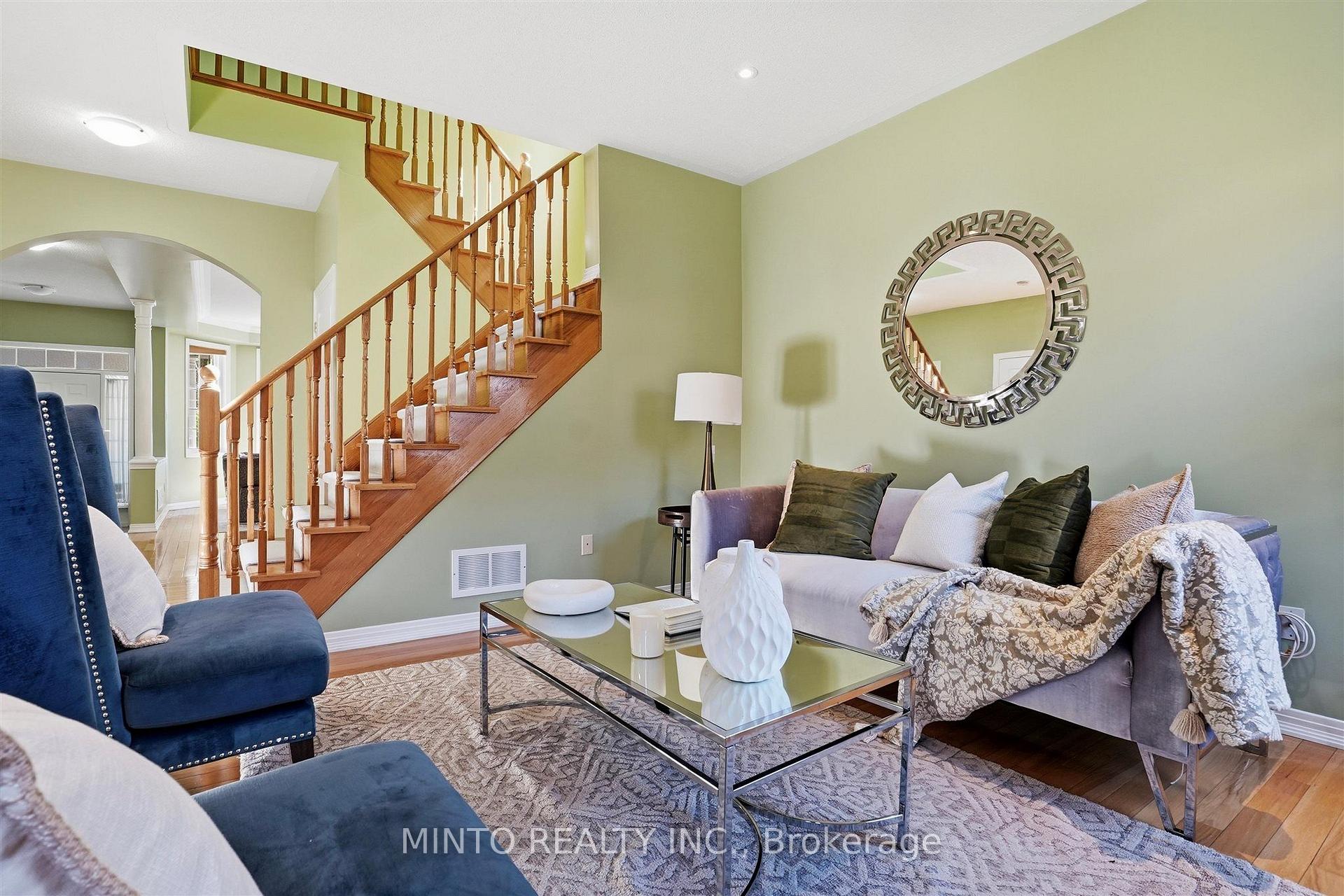Photo 16 of 64 Willow Heights Boulevard, Markham, Cachet — HOMEH
