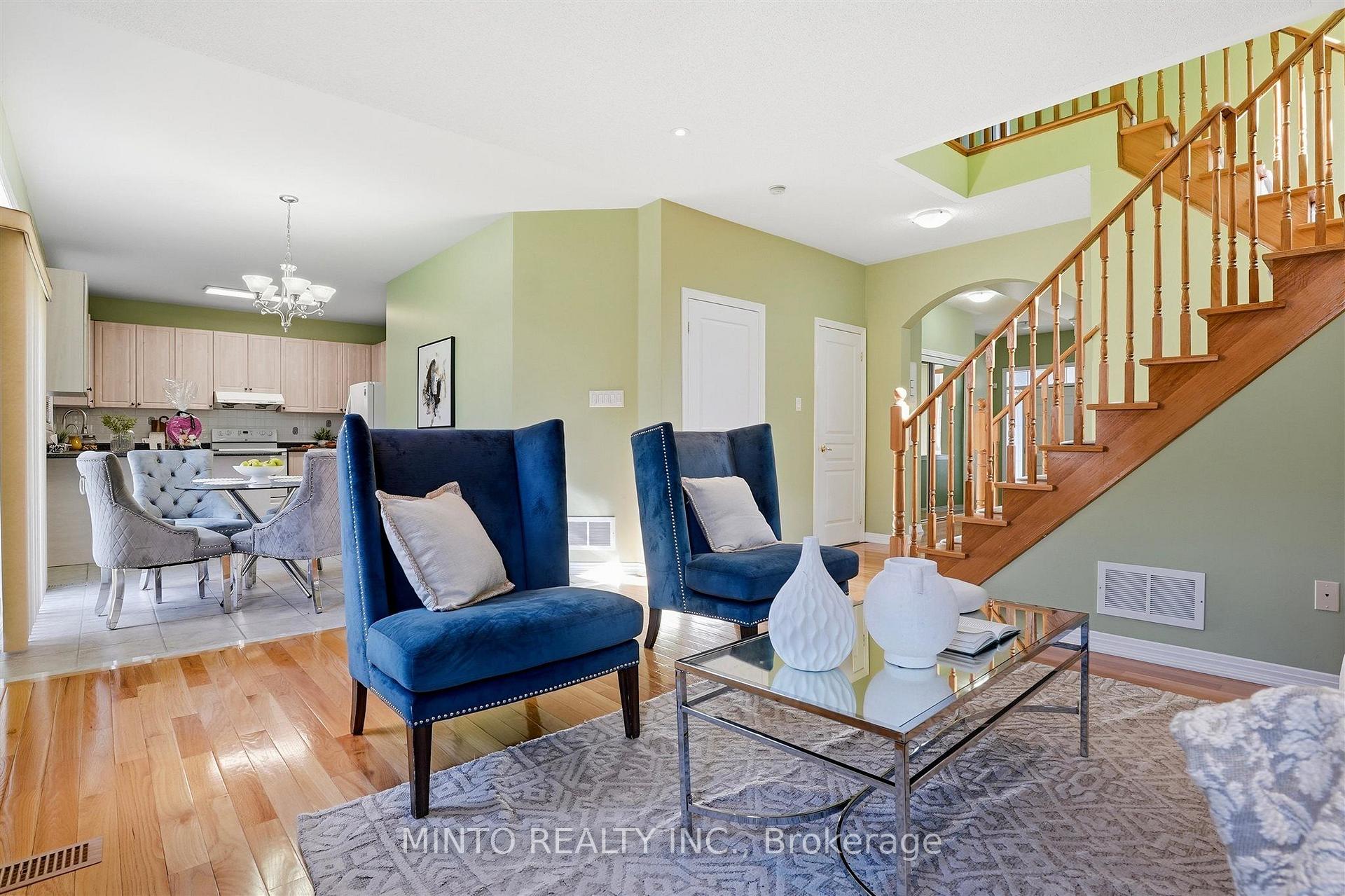 Photo 17 of 64 Willow Heights Boulevard, Markham, Cachet — HOMEH