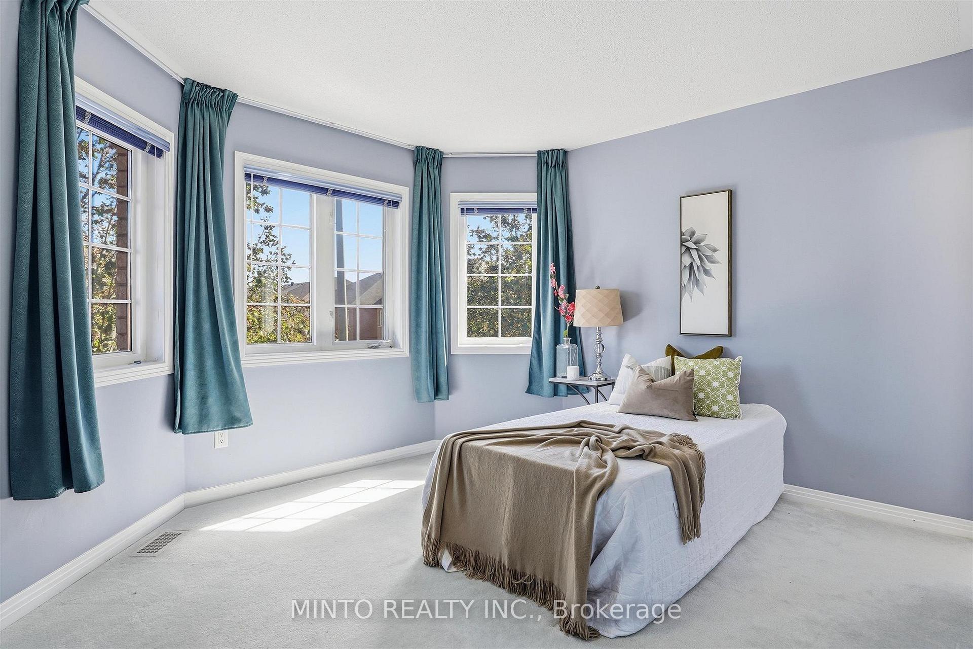 Photo 30 of 64 Willow Heights Boulevard, Markham, Cachet — HOMEH
