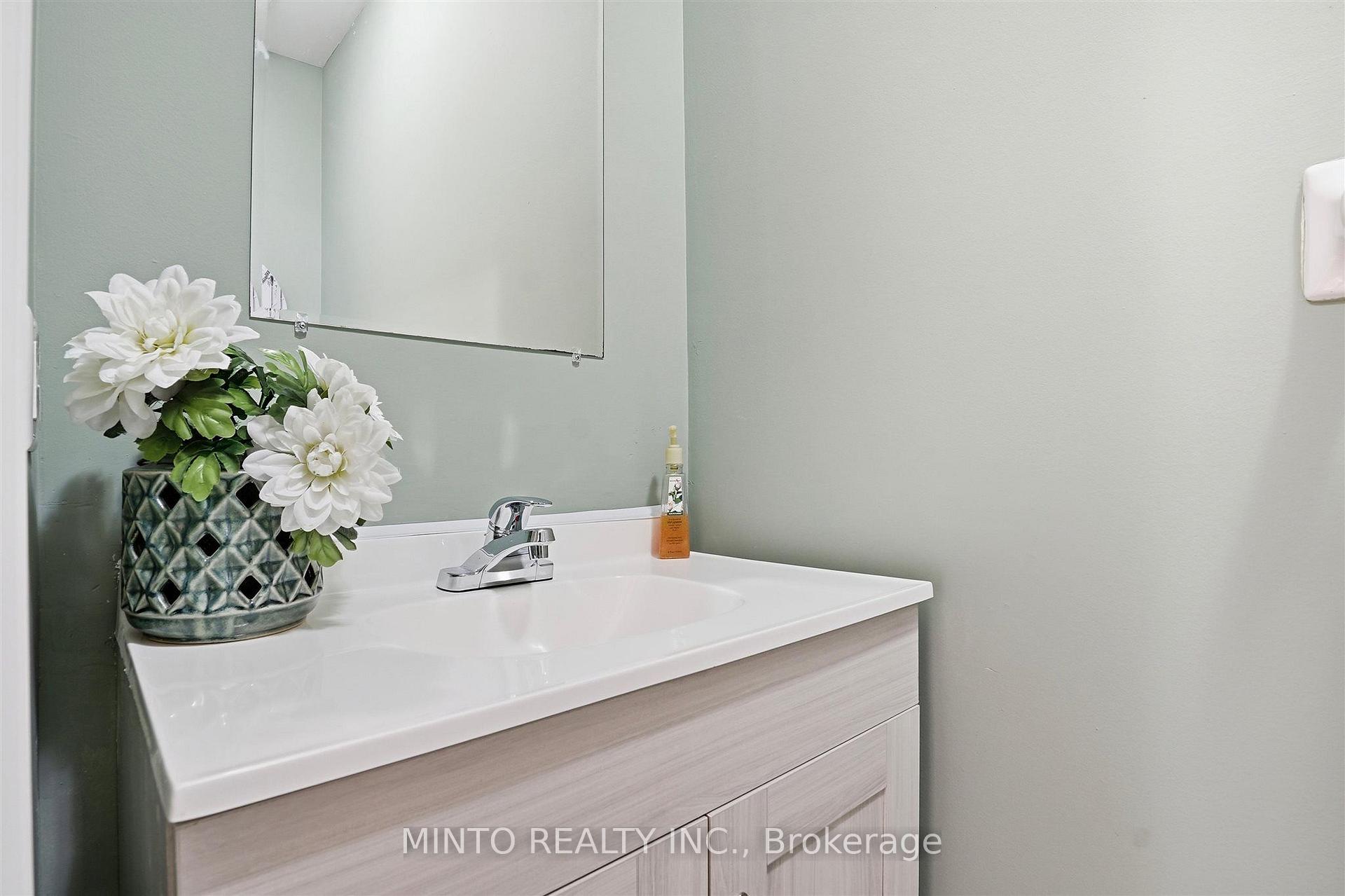 Photo 40 of 64 Willow Heights Boulevard, Markham, Cachet — HOMEH