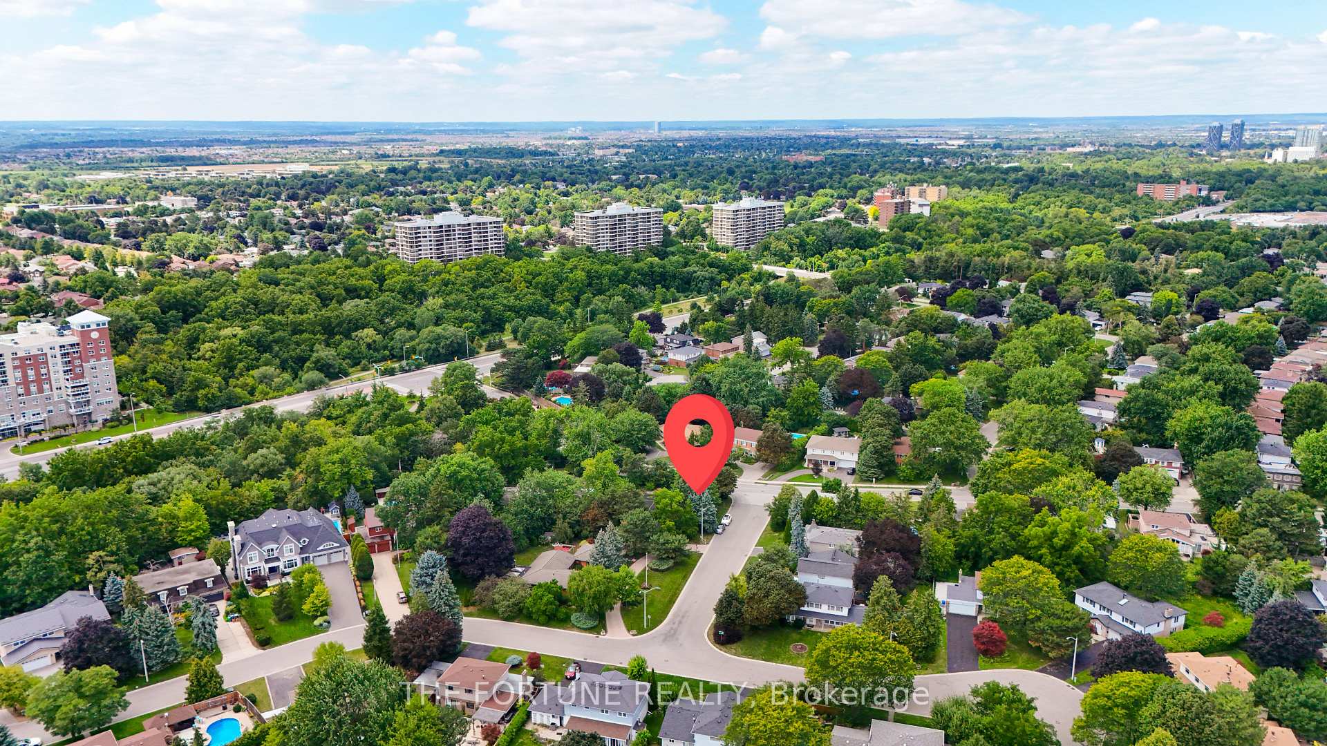 Photo 12 of 58 Parkview Place, Brampton, Brampton East — HOMEH