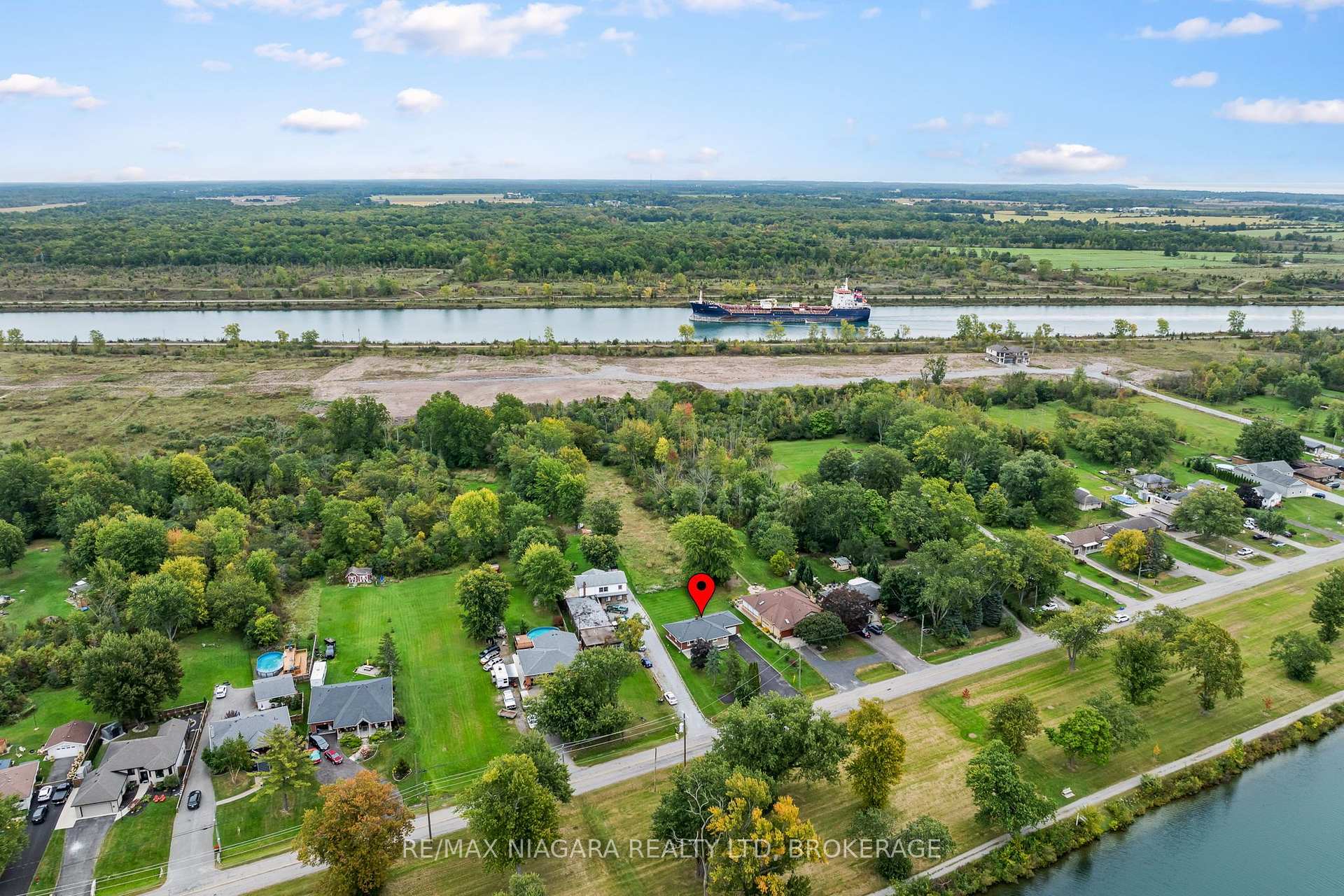 Photo 26 of 256 Kingsway Street, Welland, Dain City — HOMEH