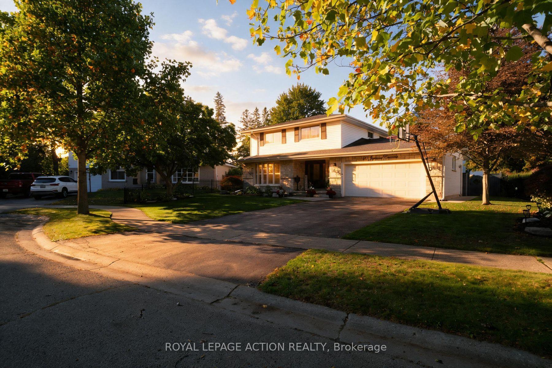 Photo 3 of 20 Japonica Crescent, Brantford, Henderson-Sky Acres — HOMEH