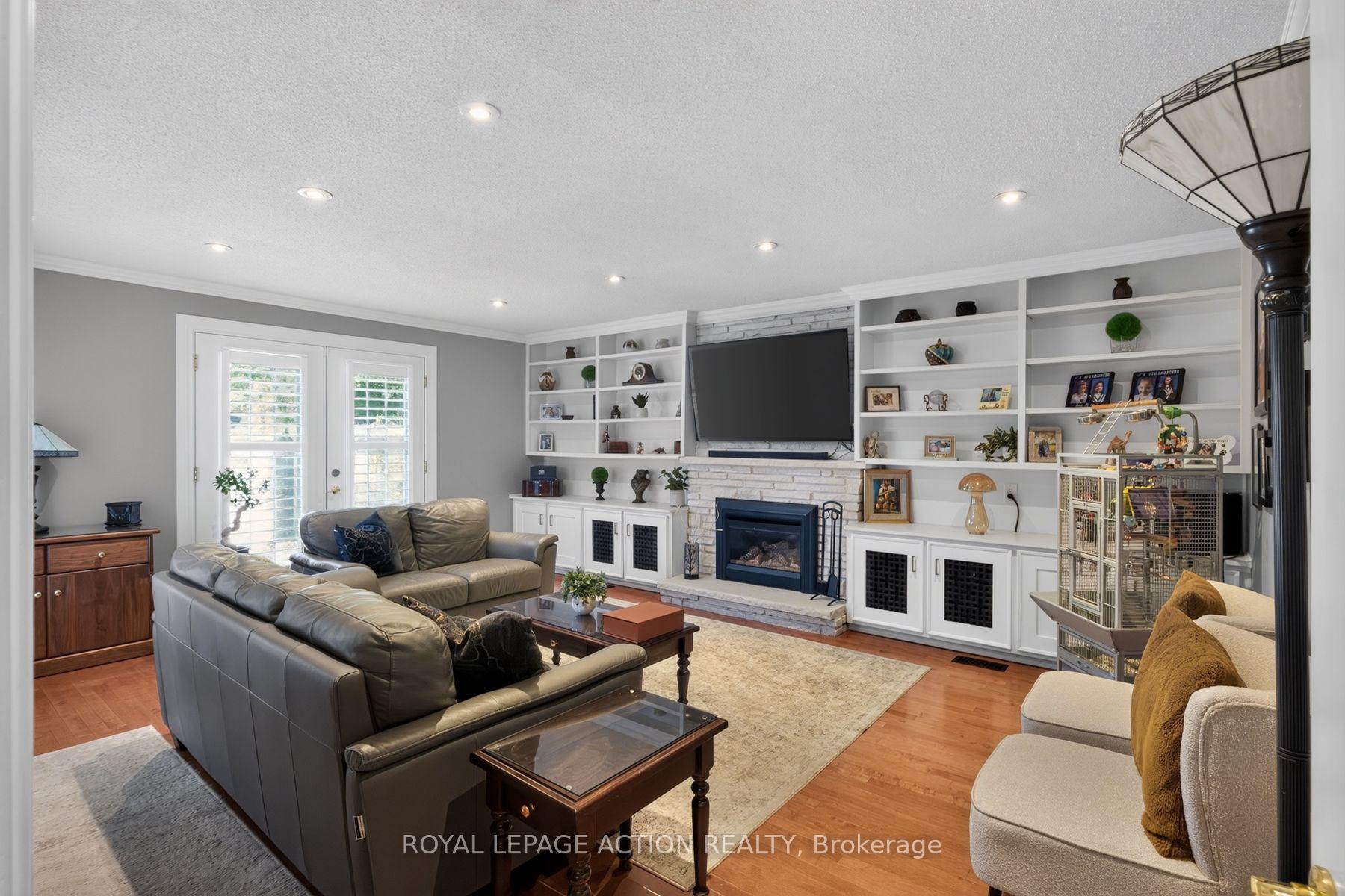 Photo 18 of 20 Japonica Crescent, Brantford, Henderson-Sky Acres — HOMEH