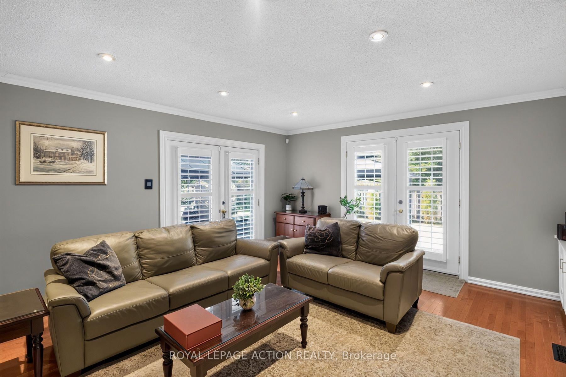 Photo 19 of 20 Japonica Crescent, Brantford, Henderson-Sky Acres — HOMEH