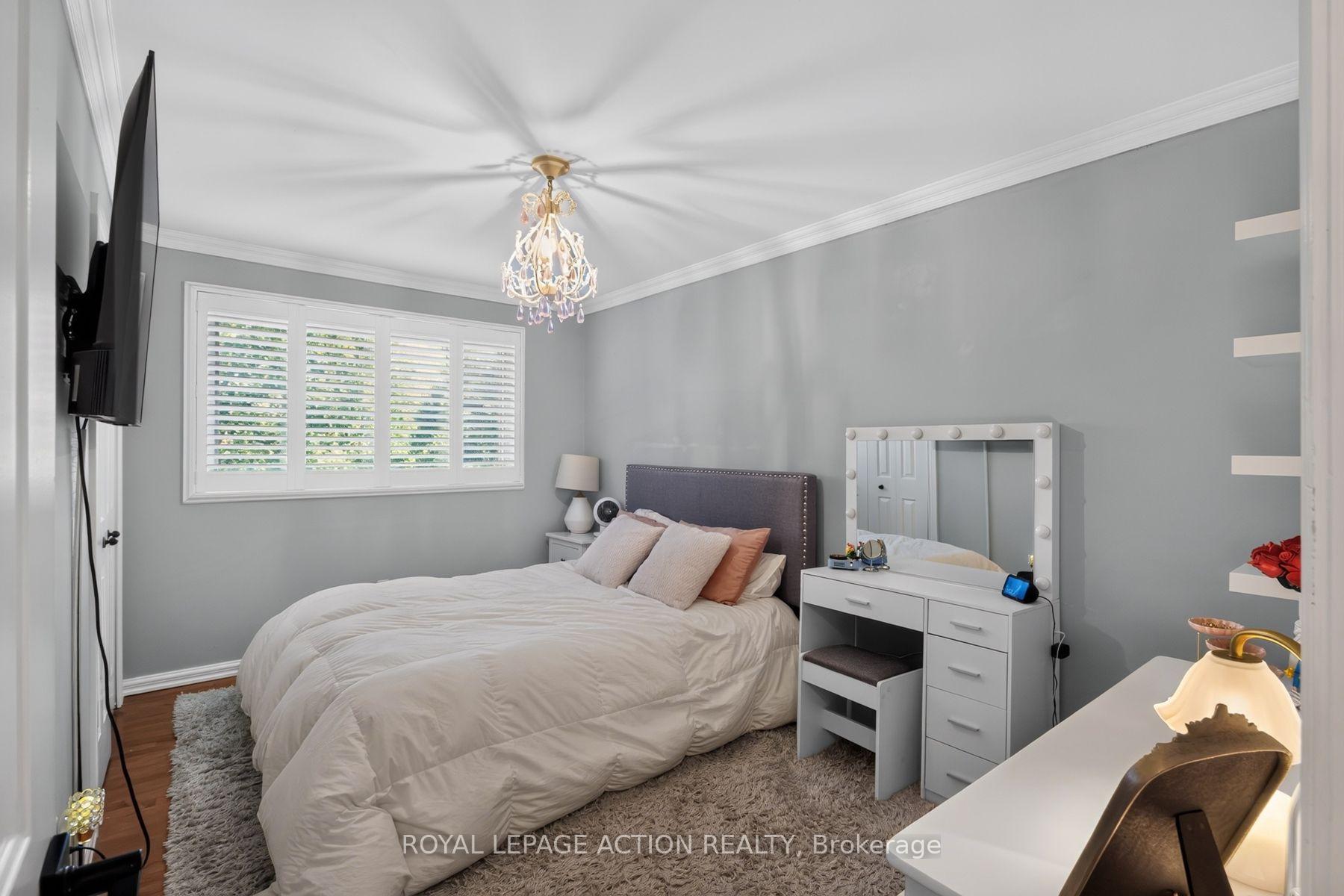 Photo 28 of 20 Japonica Crescent, Brantford, Henderson-Sky Acres — HOMEH