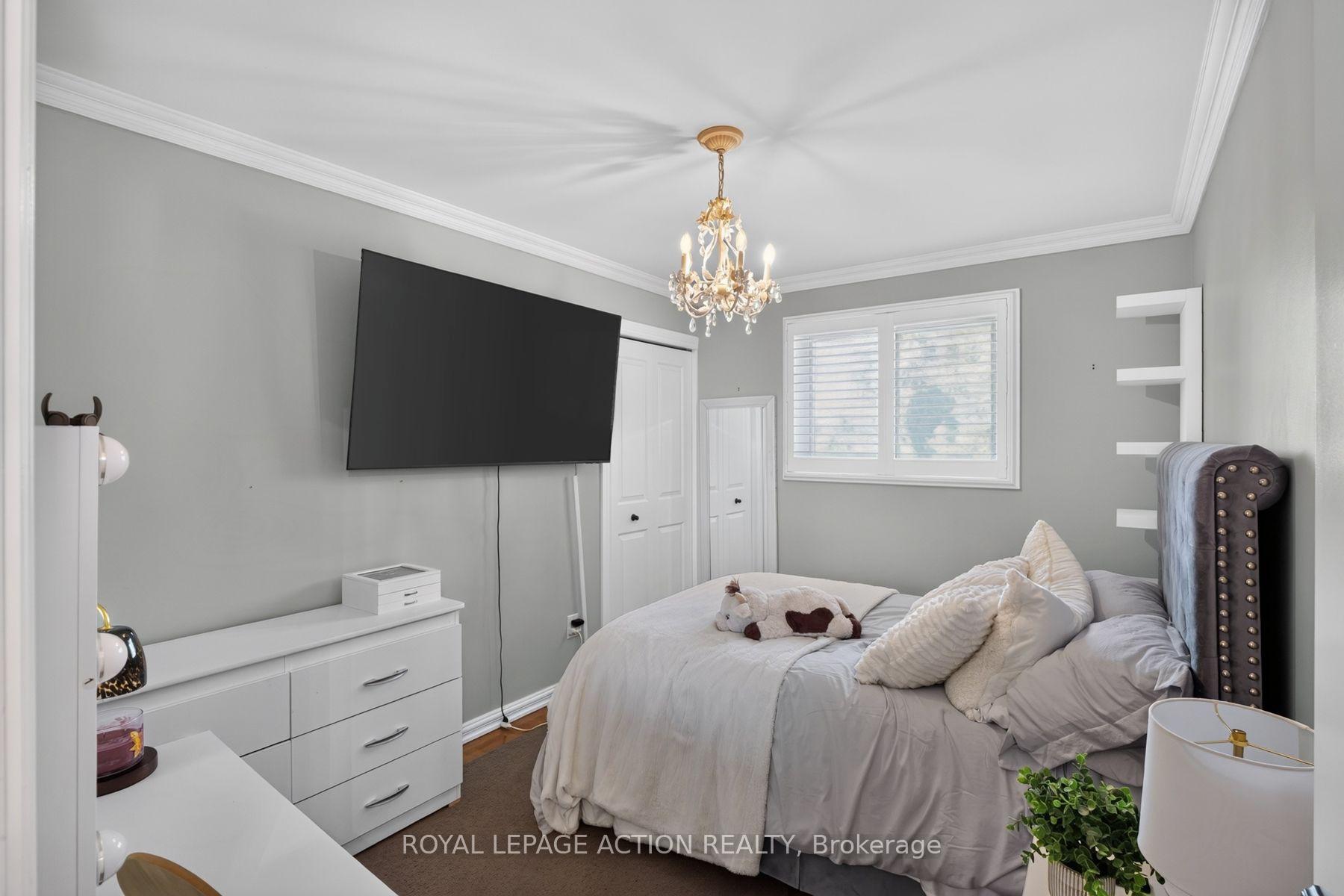 Photo 30 of 20 Japonica Crescent, Brantford, Henderson-Sky Acres — HOMEH