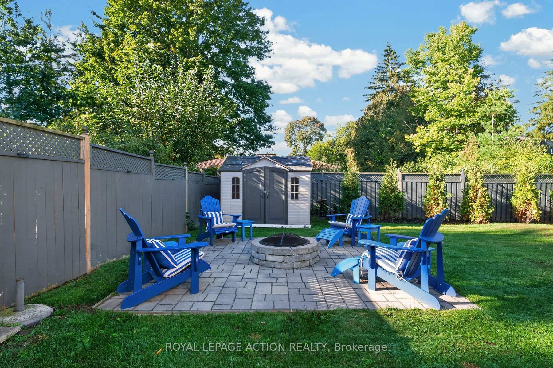 Photo 39 of 20 Japonica Crescent, Brantford, Henderson-Sky Acres — HOMEH