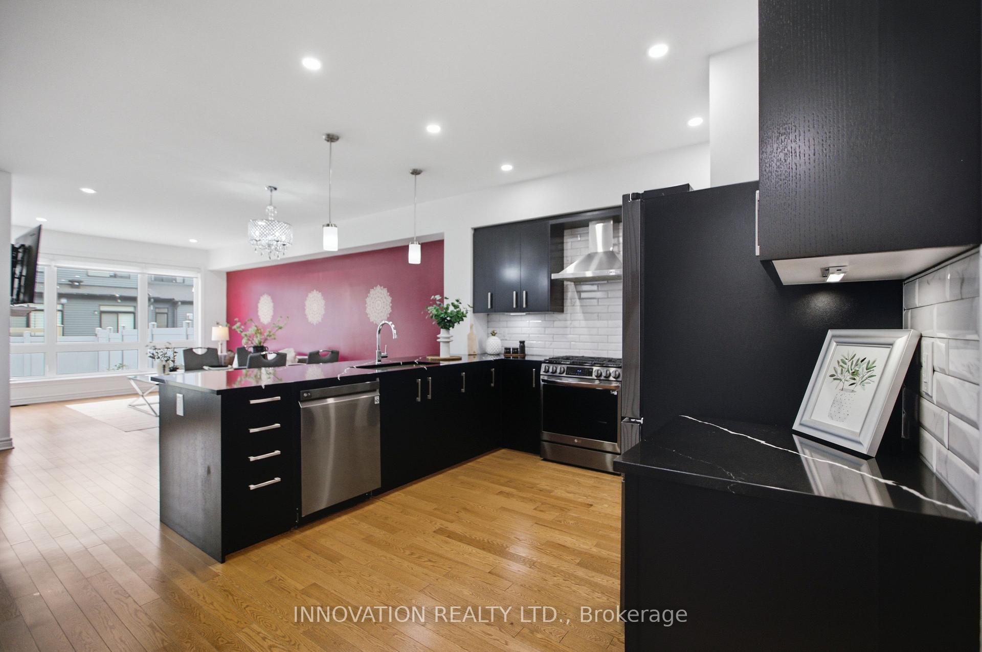 Photo 6 of 39 Hermes Avenue, Ottawa, Riverside South/Gloucester Glen — HOMEH