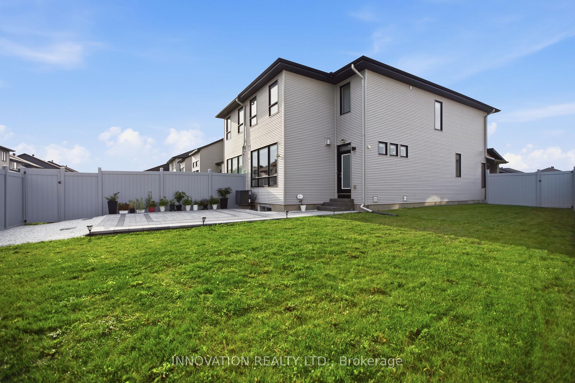 Photo 31 of 39 Hermes Avenue, Ottawa, Riverside South/Gloucester Glen — HOMEH