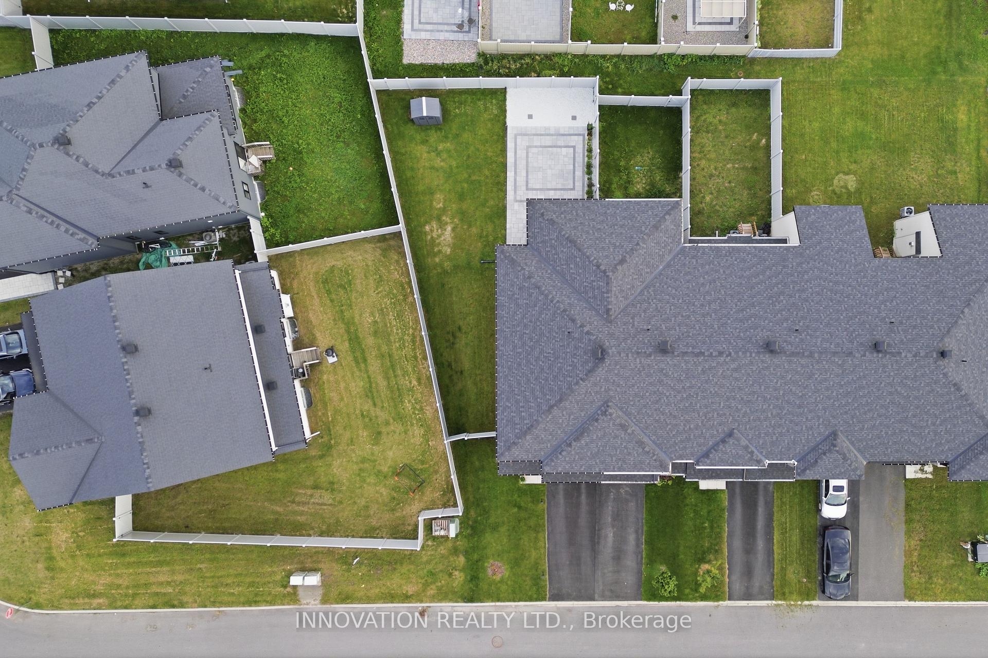 Photo 36 of 39 Hermes Avenue, Ottawa, Riverside South/Gloucester Glen — HOMEH