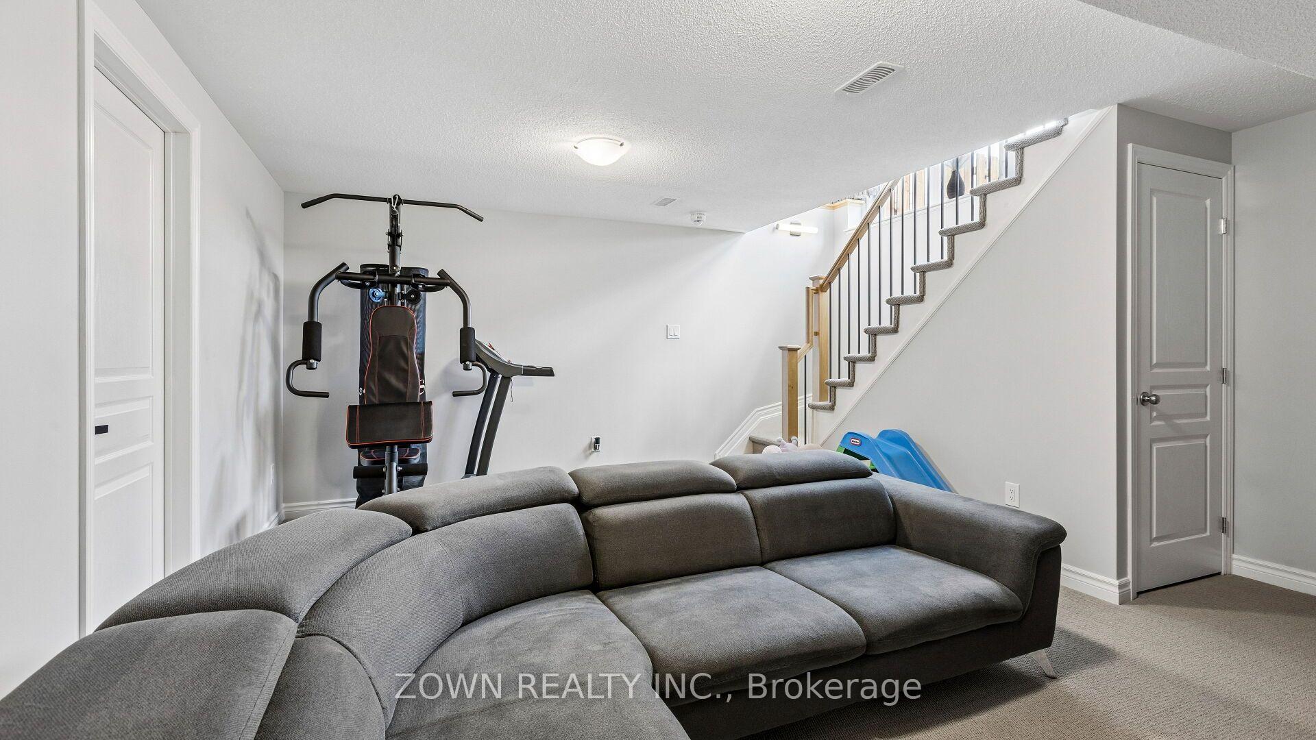 Photo 25 of 233 Sittelle Private, Ottawa, Fallingbrook/Gardenway South — HOMEH