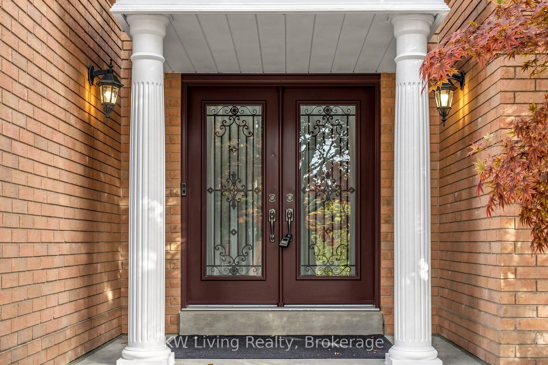 Photo 4 of 53 Brookshill Crescent, Richmond Hill, Bayview Hill — HOMEH