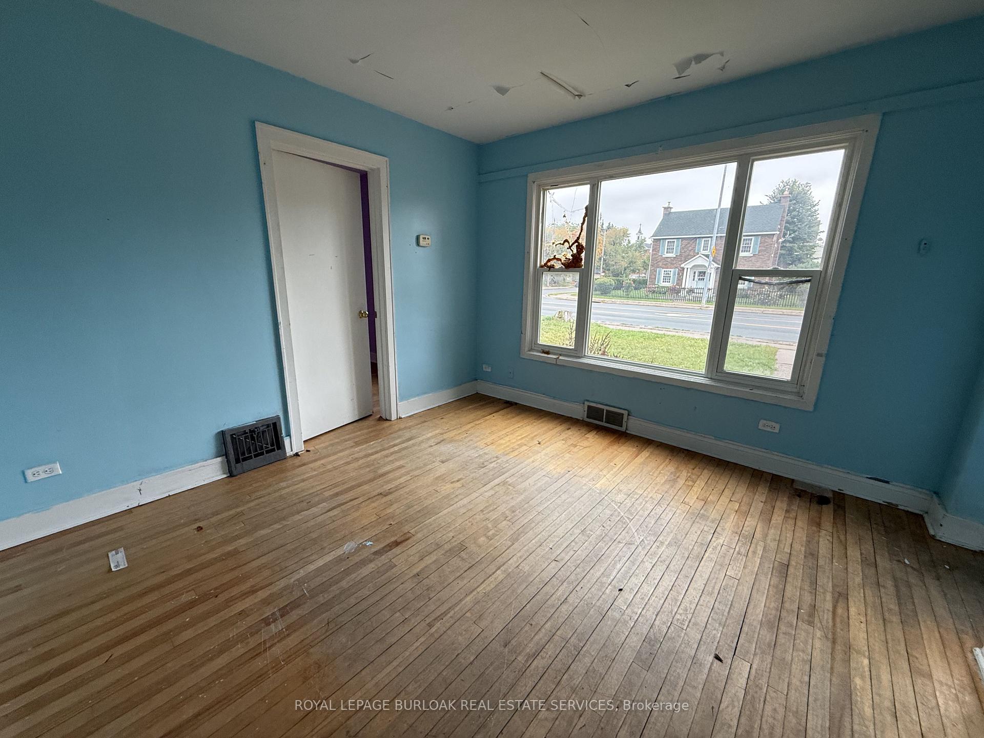 Photo 7 of 169 Huron Street, Sault Ste Marie, Steelton — HOMEH