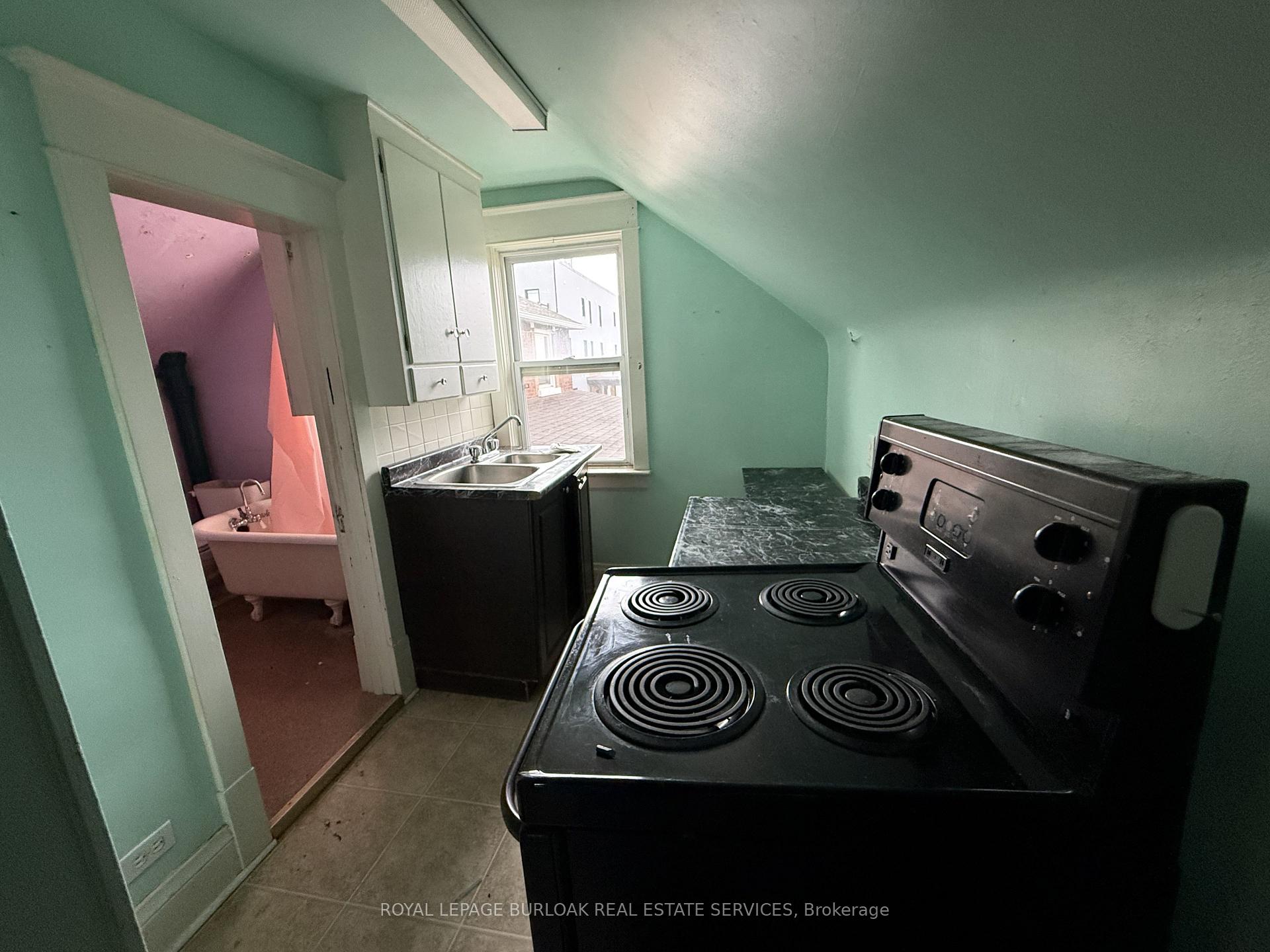Photo 12 of 169 Huron Street, Sault Ste Marie, Steelton — HOMEH