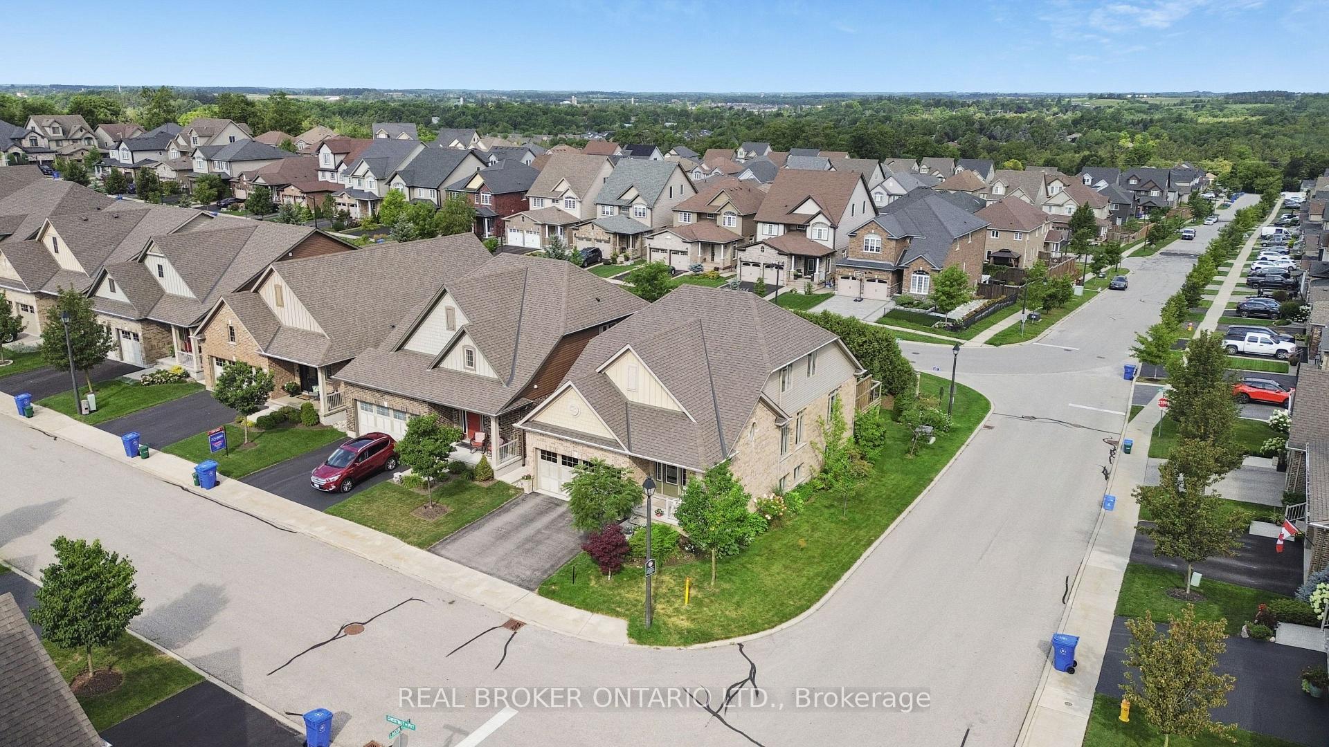 Photo 42 of 10 Chestnut Drive, Guelph/Eramosa, Rockwood — HOMEH