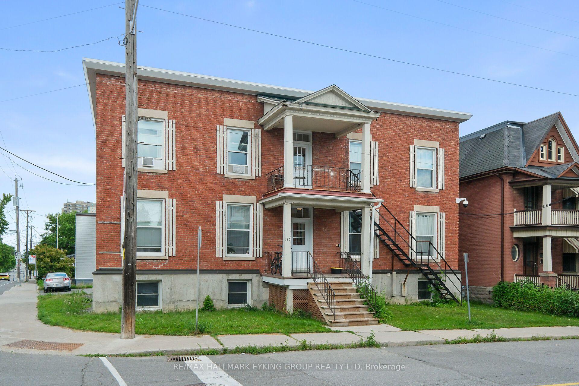 Photo 4 of Unit 3, 135 Concord Street S, Ottawa, Ottawa East — HOMEH