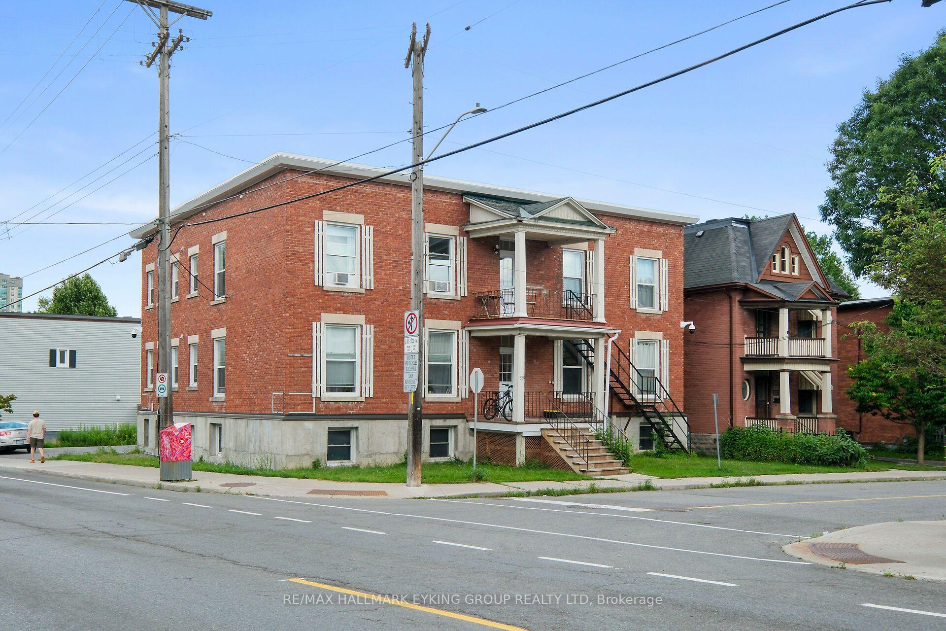 Photo 5 of Unit 3, 135 Concord Street S, Ottawa, Ottawa East — HOMEH