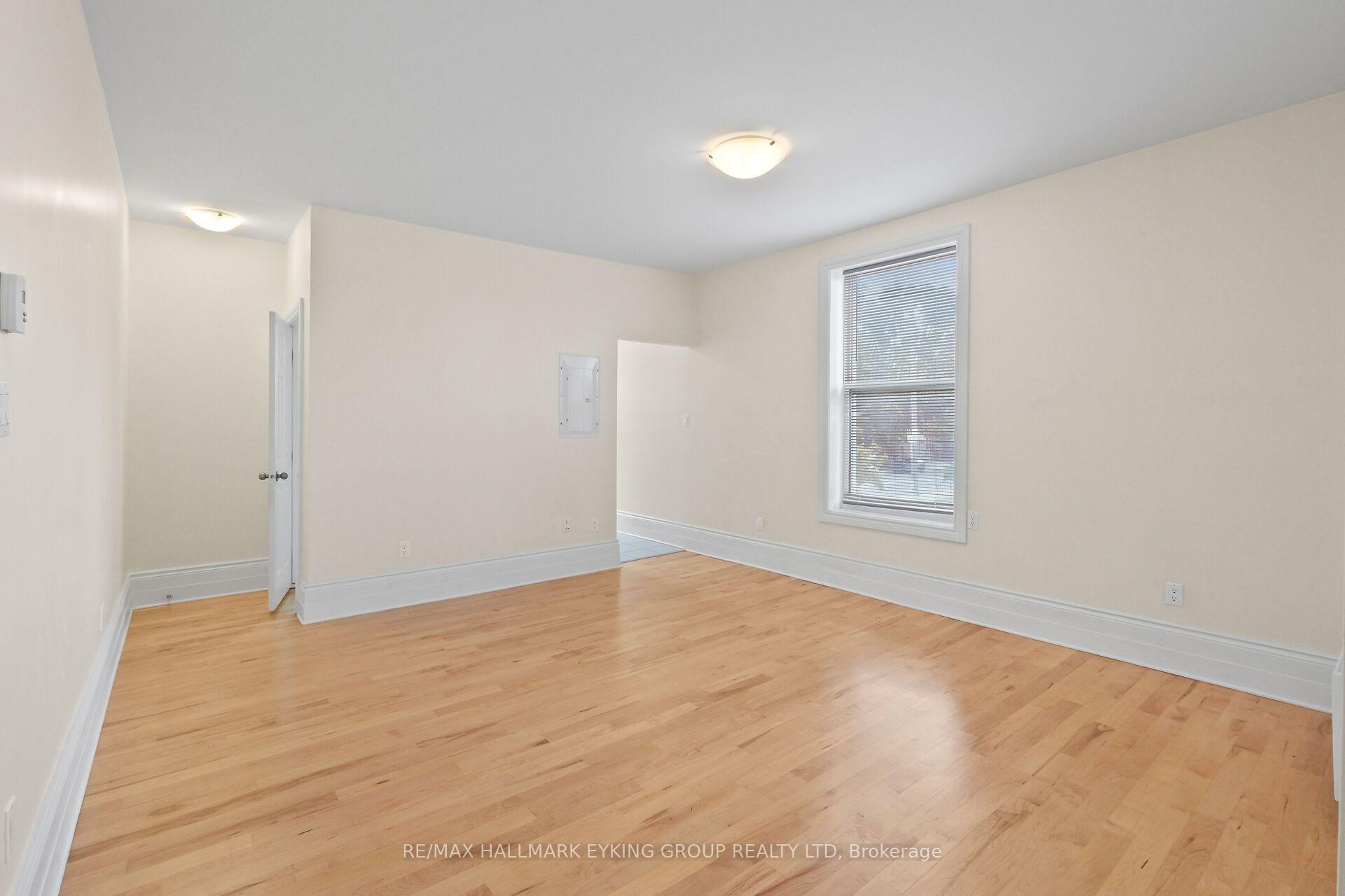 Photo 11 of Unit 3, 135 Concord Street S, Ottawa, Ottawa East — HOMEH