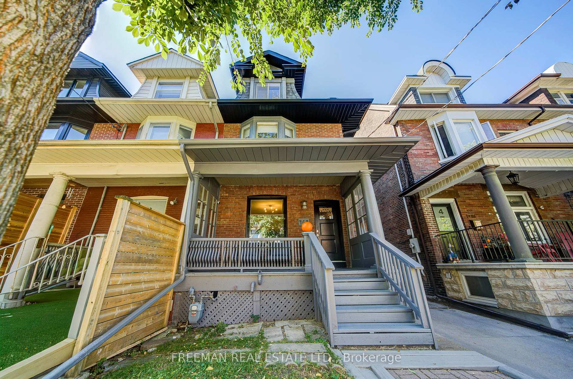 Photo 2 of 468 Markham Street, Toronto, Palmerston-Little Italy — HOMEH