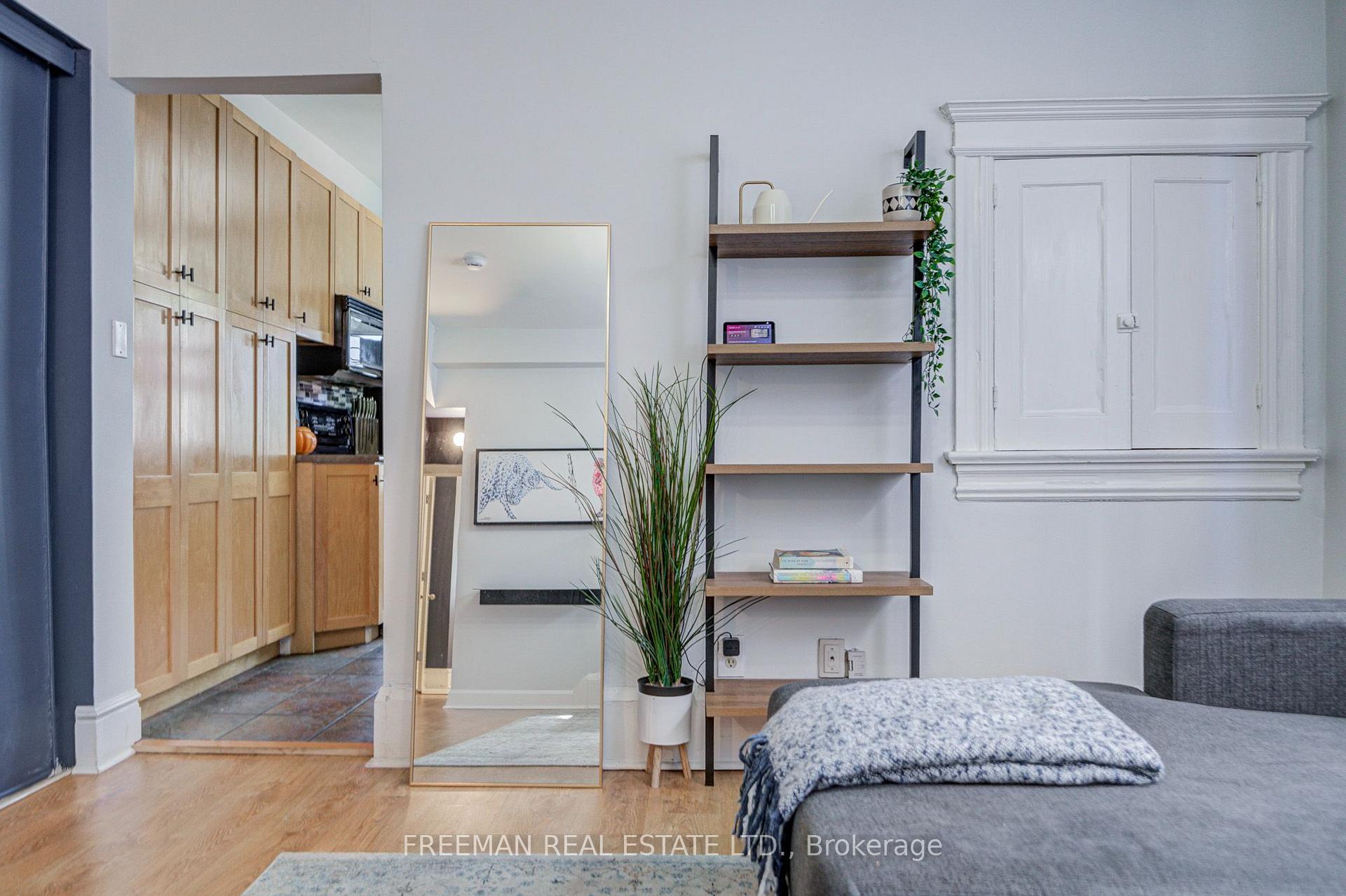 Photo 12 of 468 Markham Street, Toronto, Palmerston-Little Italy — HOMEH