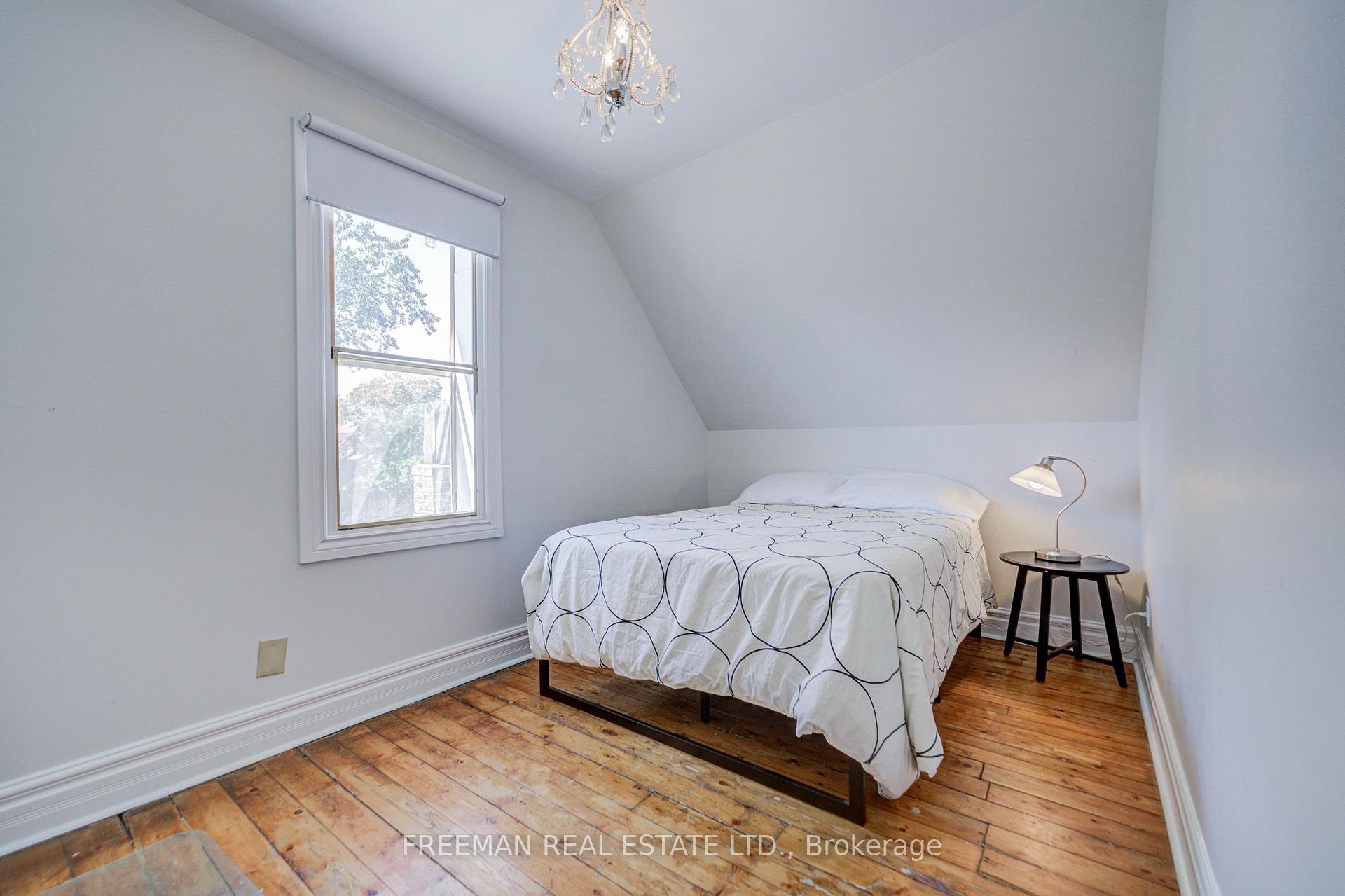Photo 41 of 468 Markham Street, Toronto, Palmerston-Little Italy — HOMEH