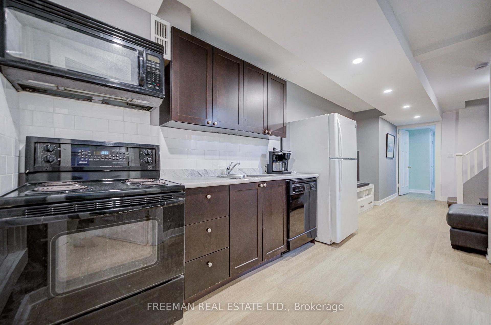 Photo 44 of 468 Markham Street, Toronto, Palmerston-Little Italy — HOMEH