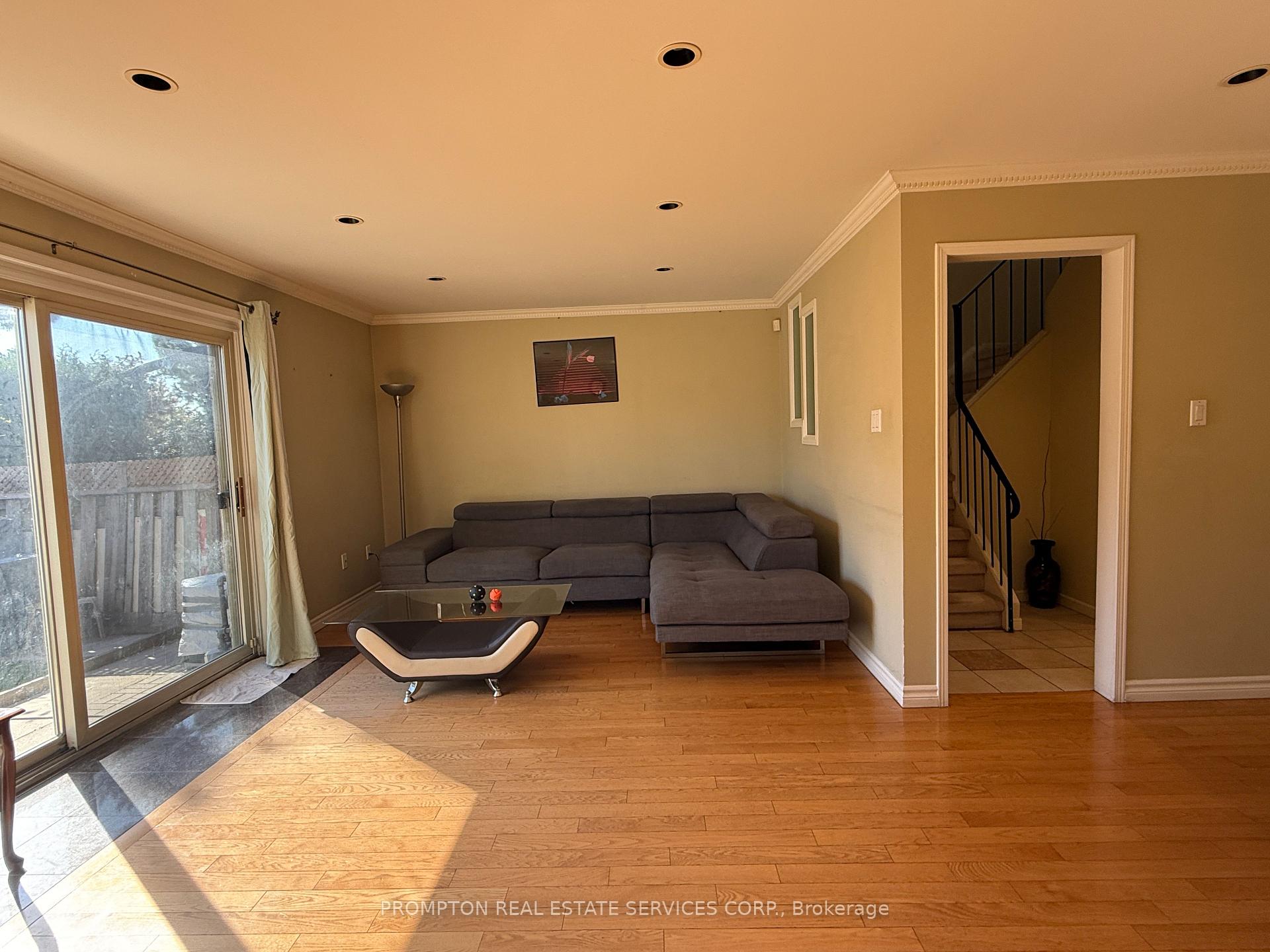 Photo 8 of Unit 42, 270 Timberbank Boulevard, Scarborough, L'Amoreaux — HOMEH