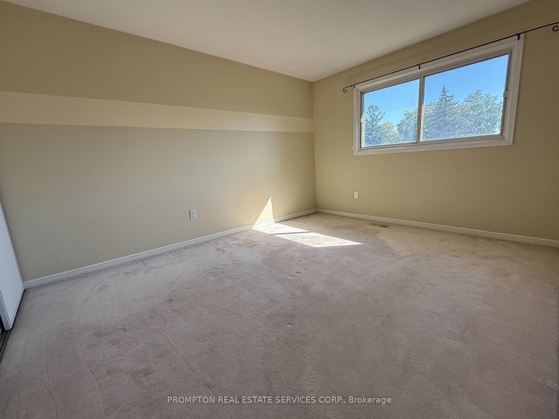 Photo 12 of Unit 42, 270 Timberbank Boulevard, Scarborough, L'Amoreaux — HOMEH