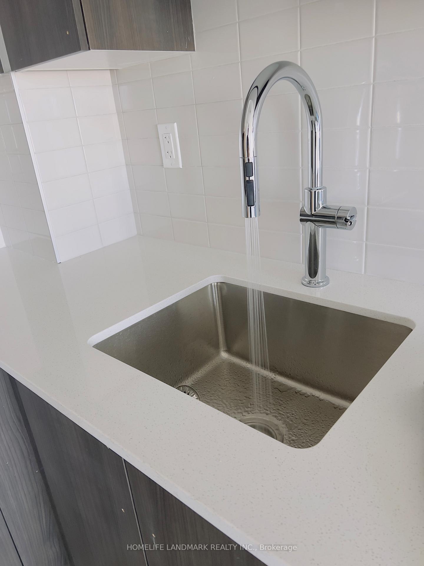 Photo 2 of Unit 1309, 1435 Celebration Drive, Pickering, Bay Ridges — HOMEH