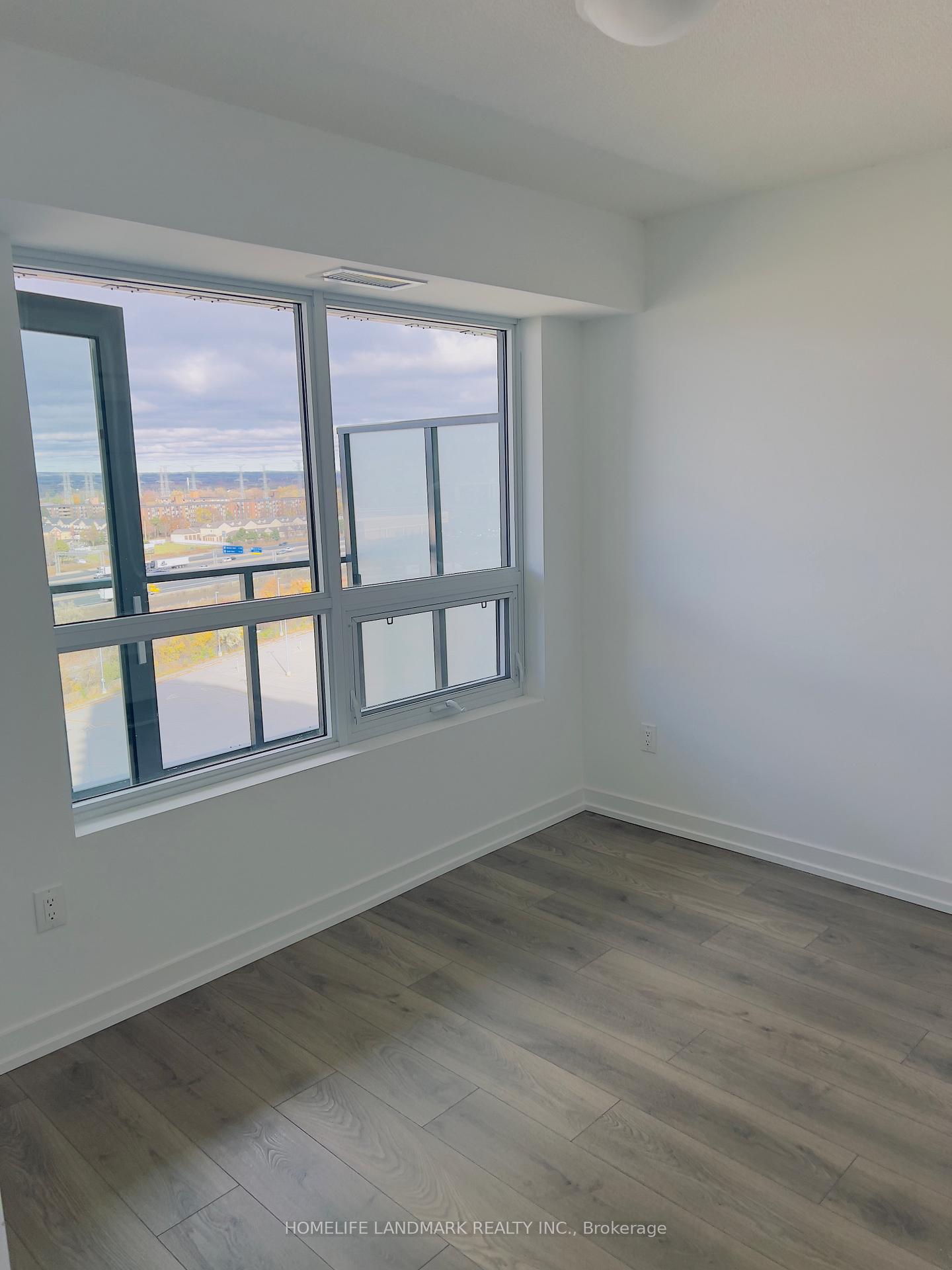 Photo 10 of Unit 1309, 1435 Celebration Drive, Pickering, Bay Ridges — HOMEH