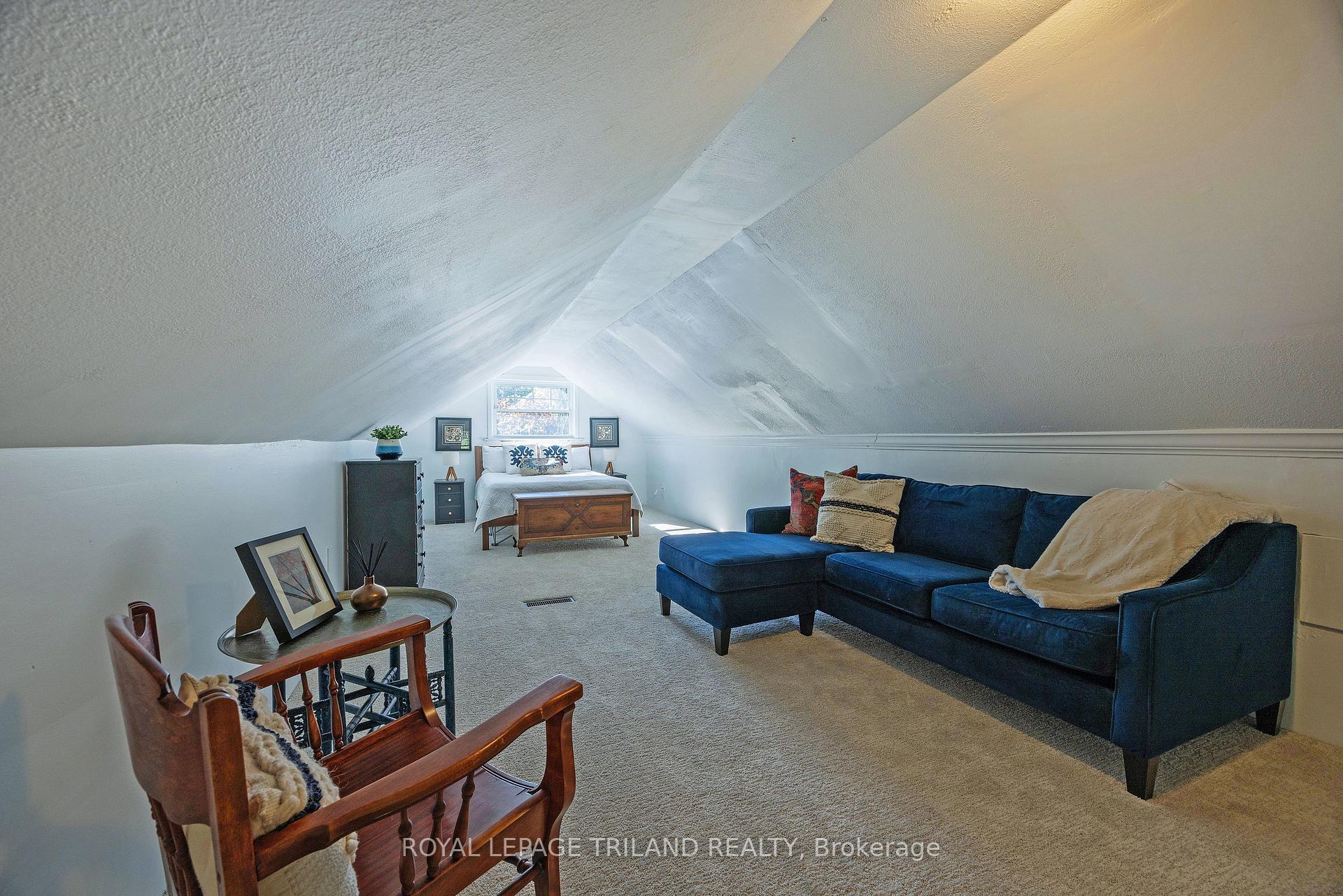 Photo 22 of 8 McKenzie Avenue, London, South F — HOMEH