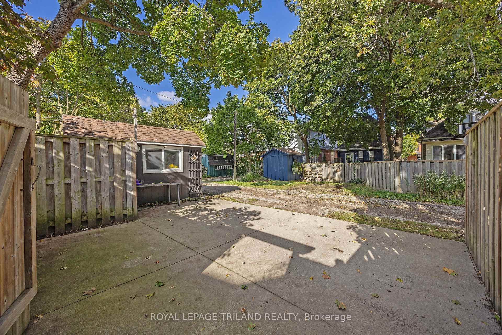 Photo 34 of 8 McKenzie Avenue, London, South F — HOMEH