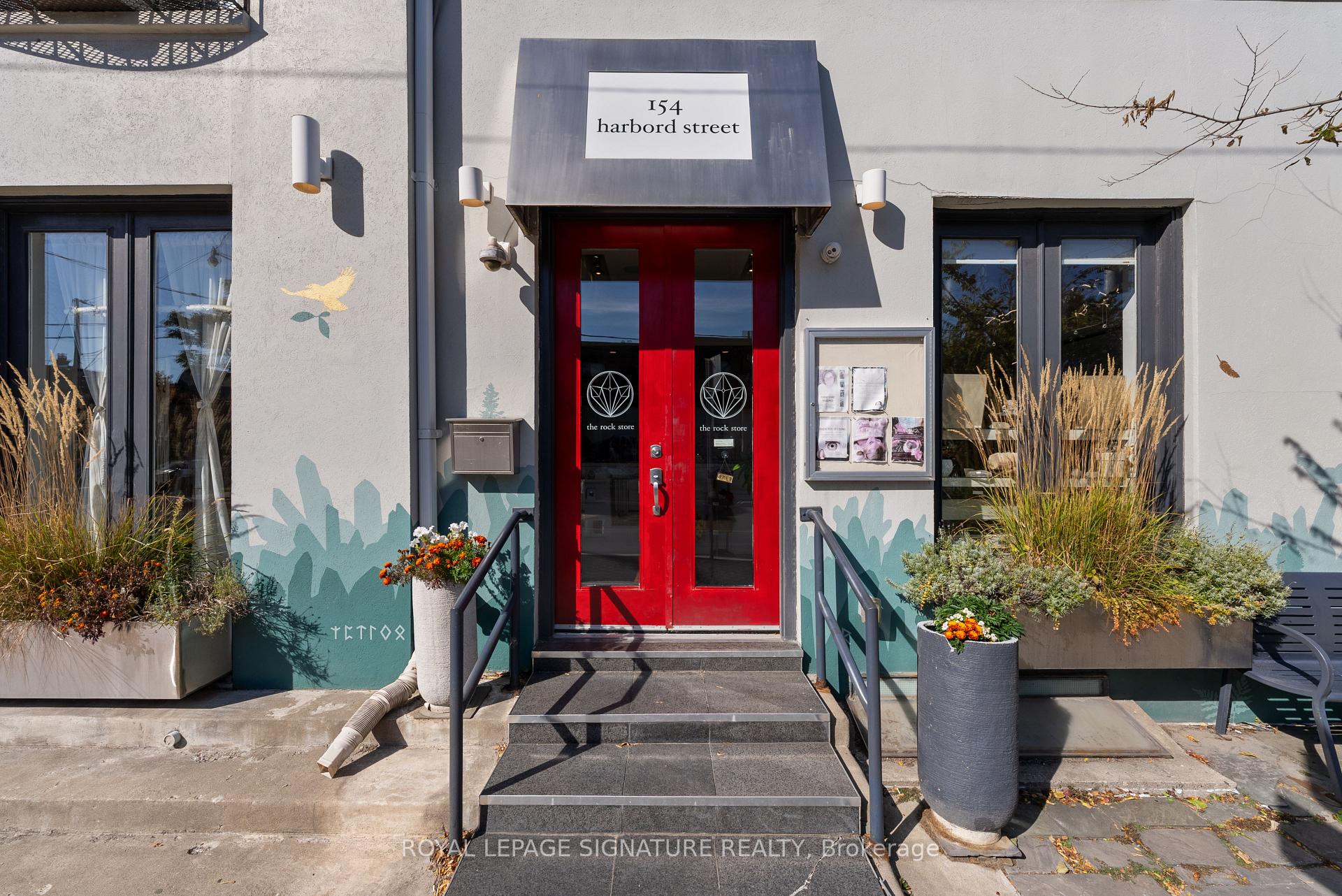 Photo 3 of 154 Harbord Street, Toronto, The Annex — HOMEH
