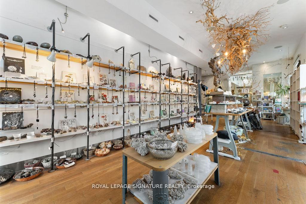 Photo 17 of 154 Harbord Street, Toronto, The Annex — HOMEH