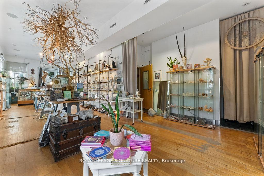 Photo 18 of 154 Harbord Street, Toronto, The Annex — HOMEH
