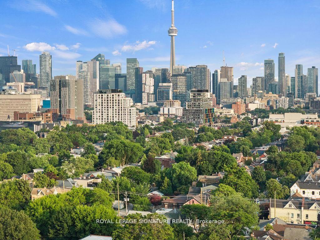Photo 19 of 154 Harbord Street, Toronto, The Annex — HOMEH