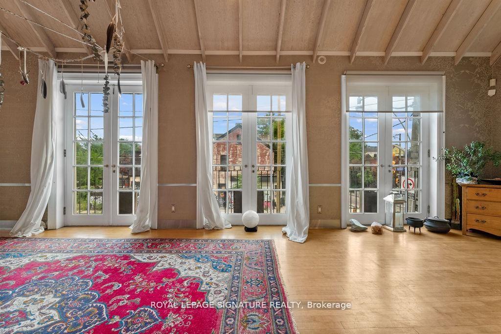 Photo 31 of 154 Harbord Street, Toronto, The Annex — HOMEH