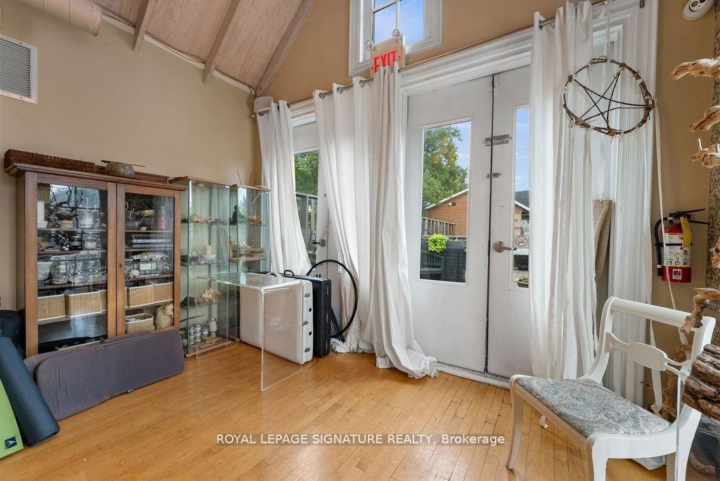 Photo 35 of 154 Harbord Street, Toronto, The Annex — HOMEH