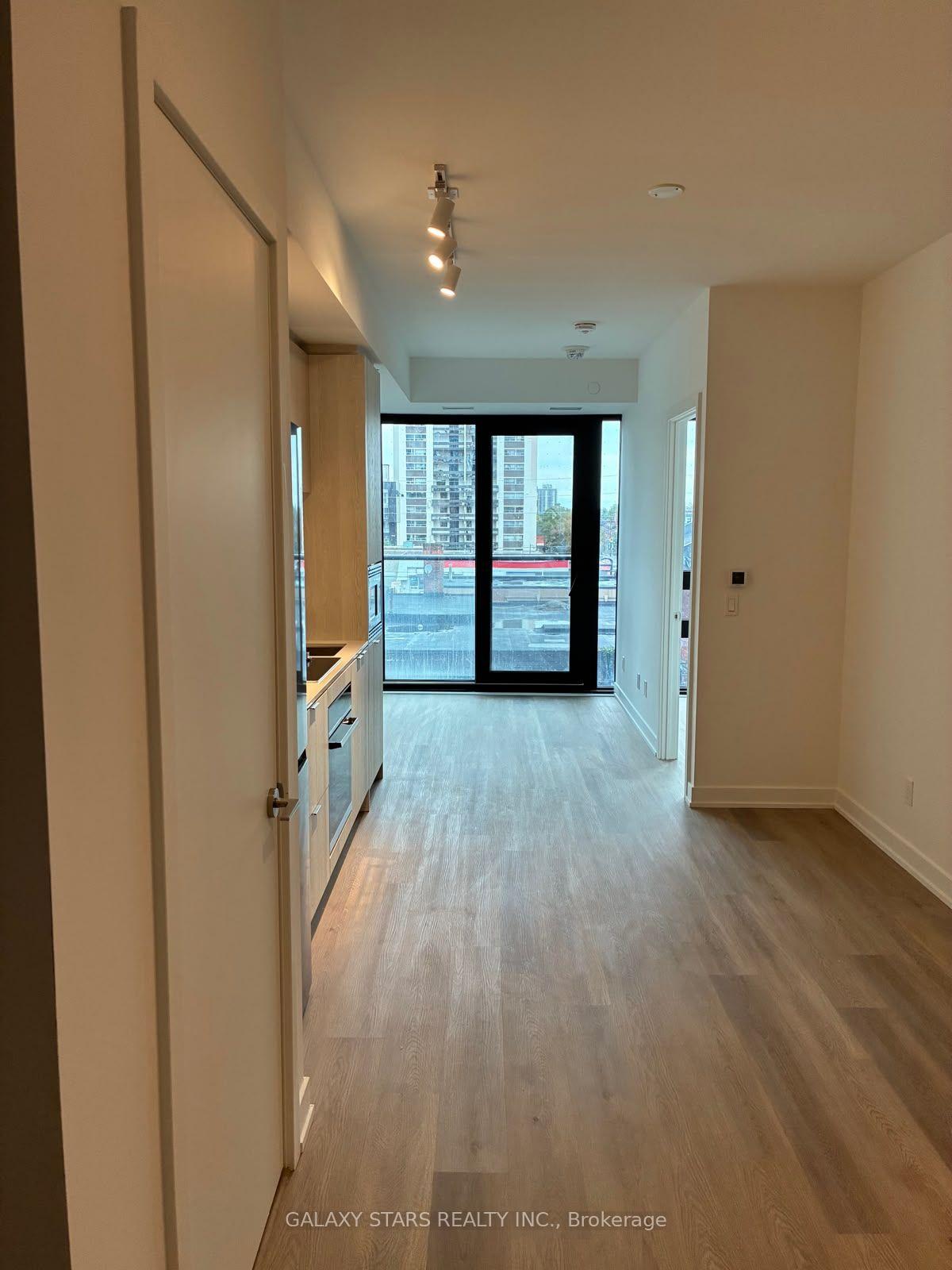 Photo 4 of Unit 320, 101 John Street, Hamilton, Beasley — HOMEH