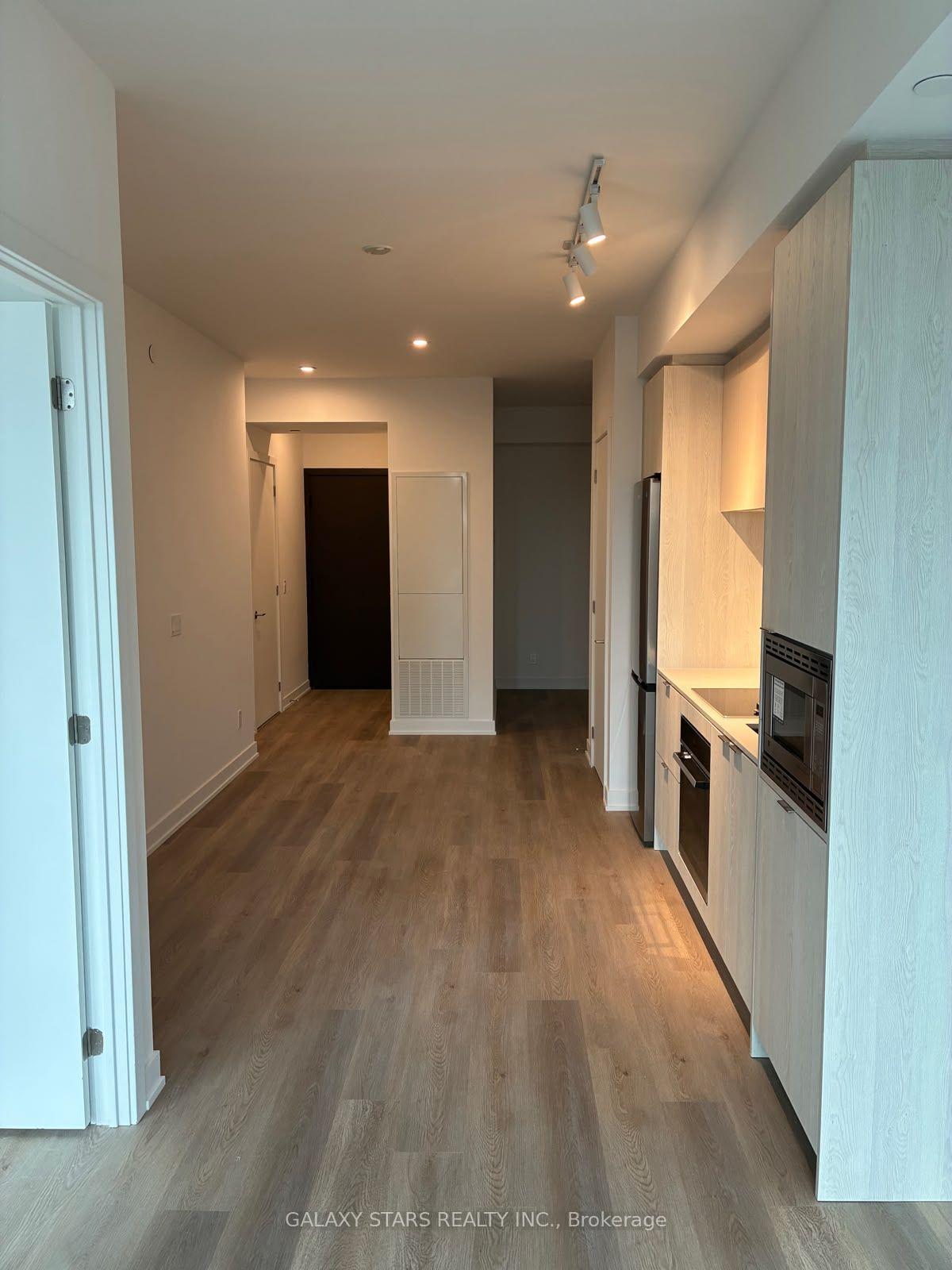Photo 6 of Unit 320, 101 John Street, Hamilton, Beasley — HOMEH