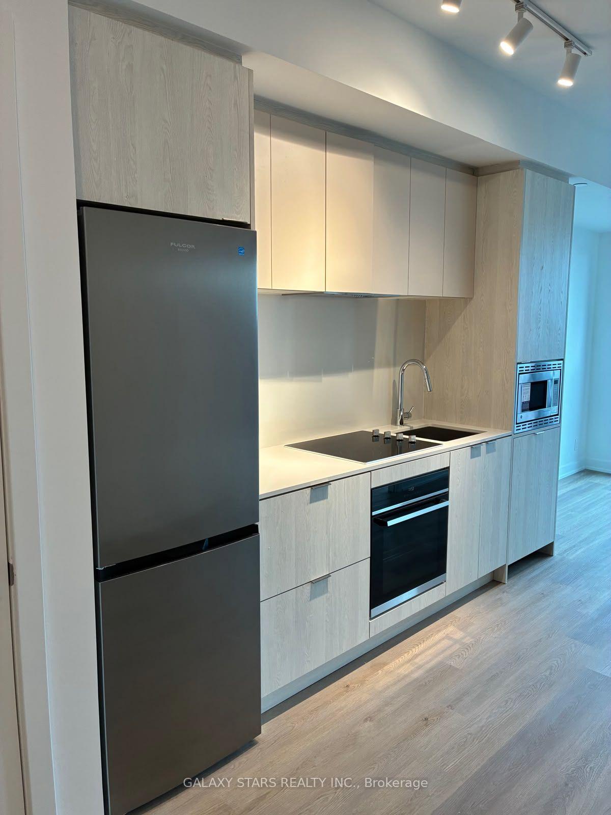 Photo 8 of Unit 320, 101 John Street, Hamilton, Beasley — HOMEH
