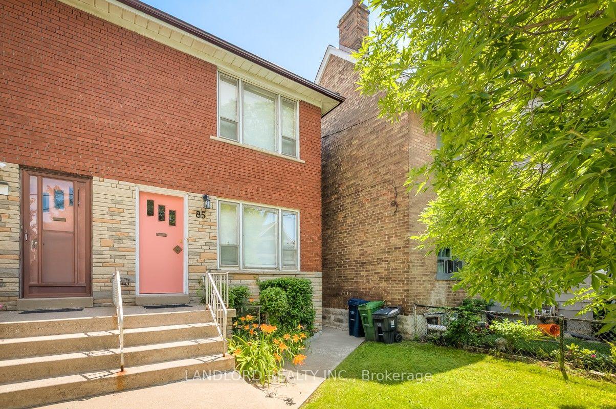 Photo 2 of 85 Greenlaw Avenue, Toronto, Corso Italia-Davenport — HOMEH