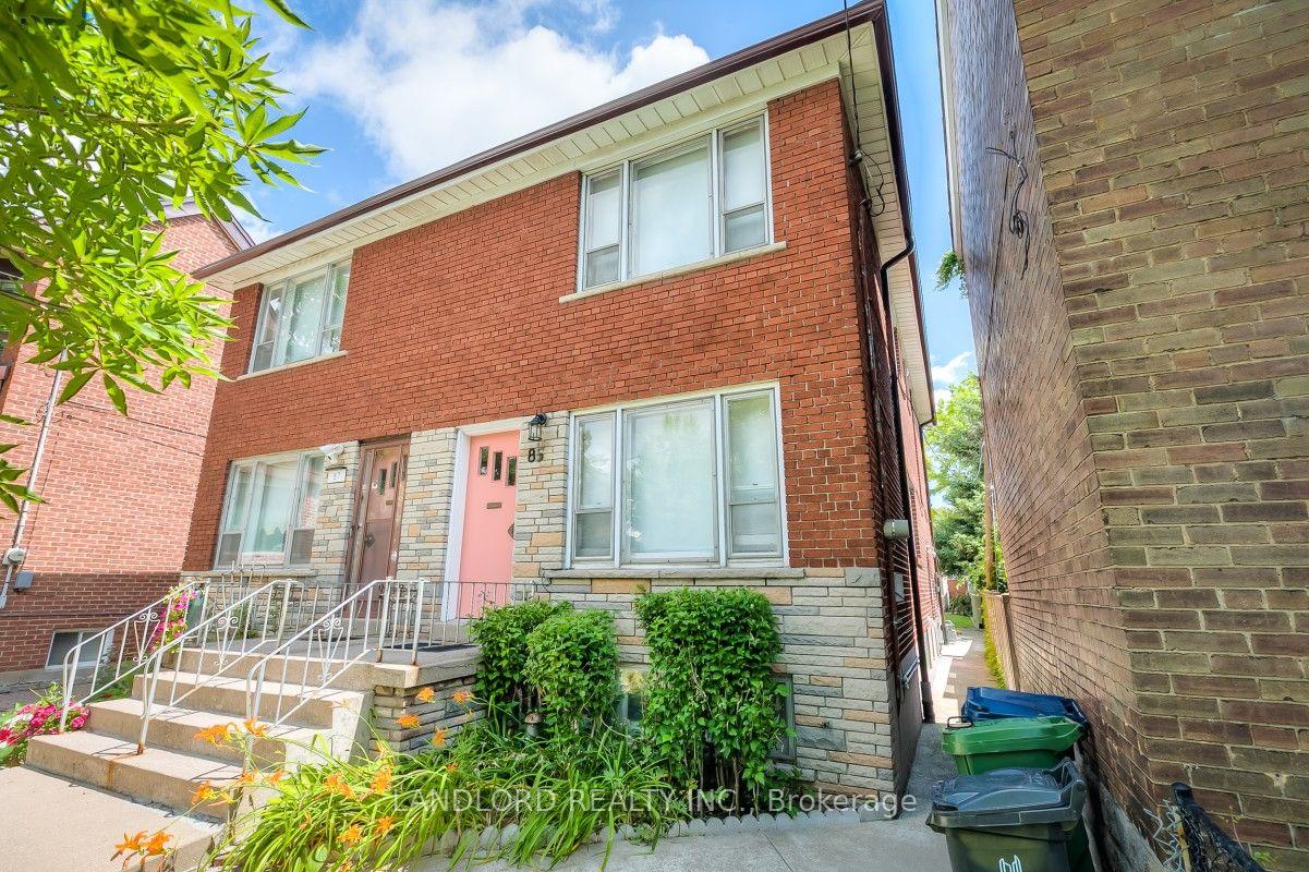 Photo 3 of 85 Greenlaw Avenue, Toronto, Corso Italia-Davenport — HOMEH
