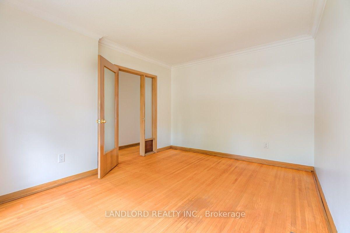 Photo 6 of 85 Greenlaw Avenue, Toronto, Corso Italia-Davenport — HOMEH