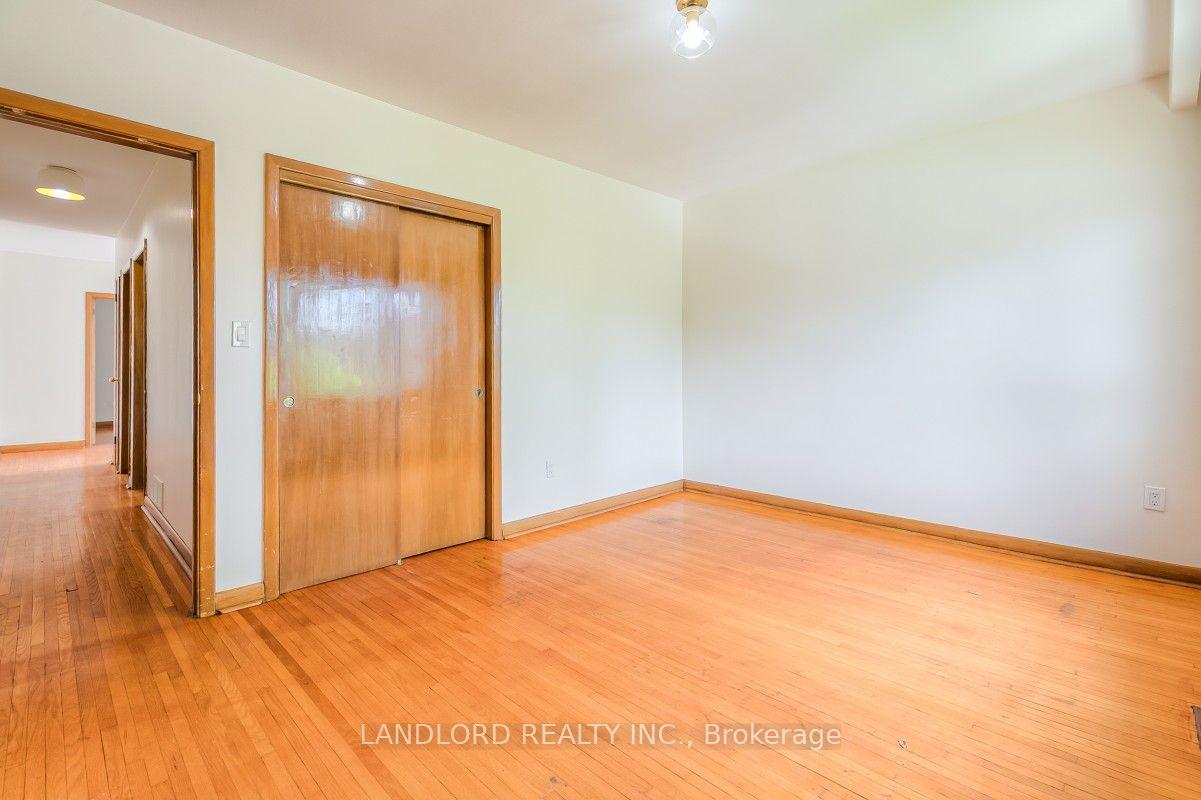 Photo 15 of 85 Greenlaw Avenue, Toronto, Corso Italia-Davenport — HOMEH