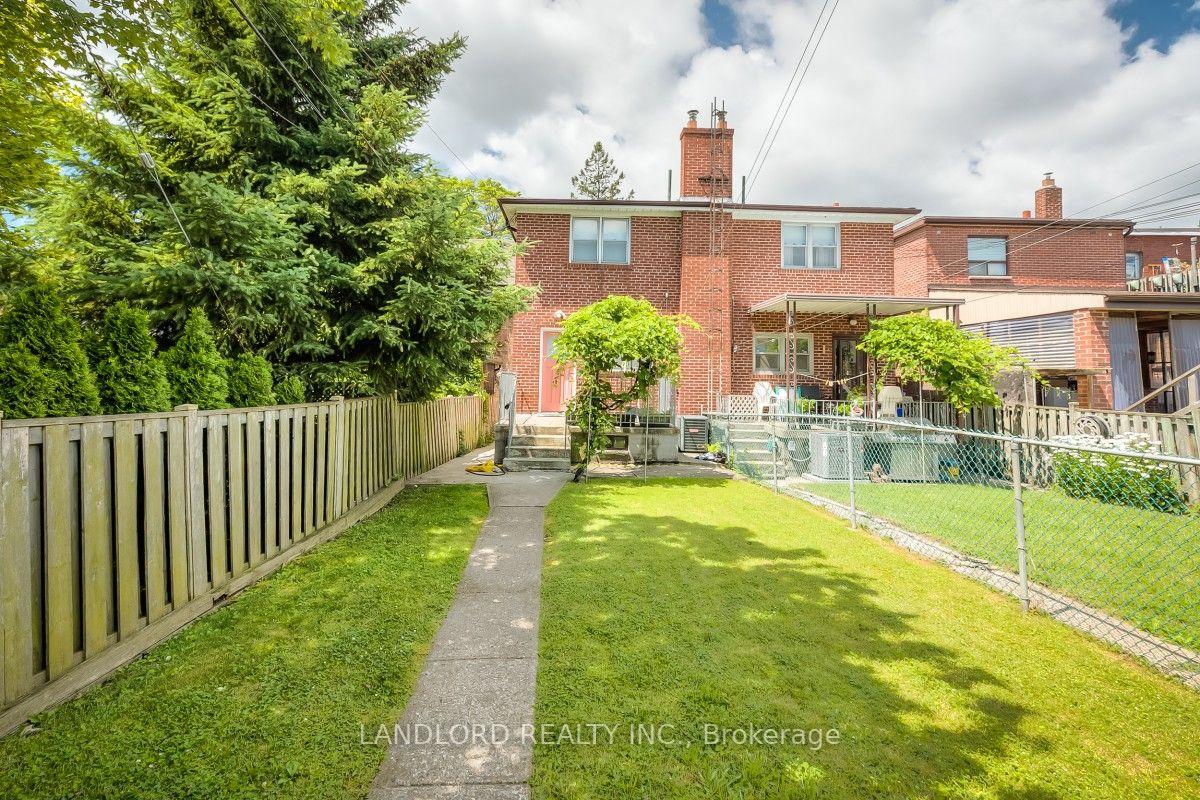 Photo 33 of 85 Greenlaw Avenue, Toronto, Corso Italia-Davenport — HOMEH