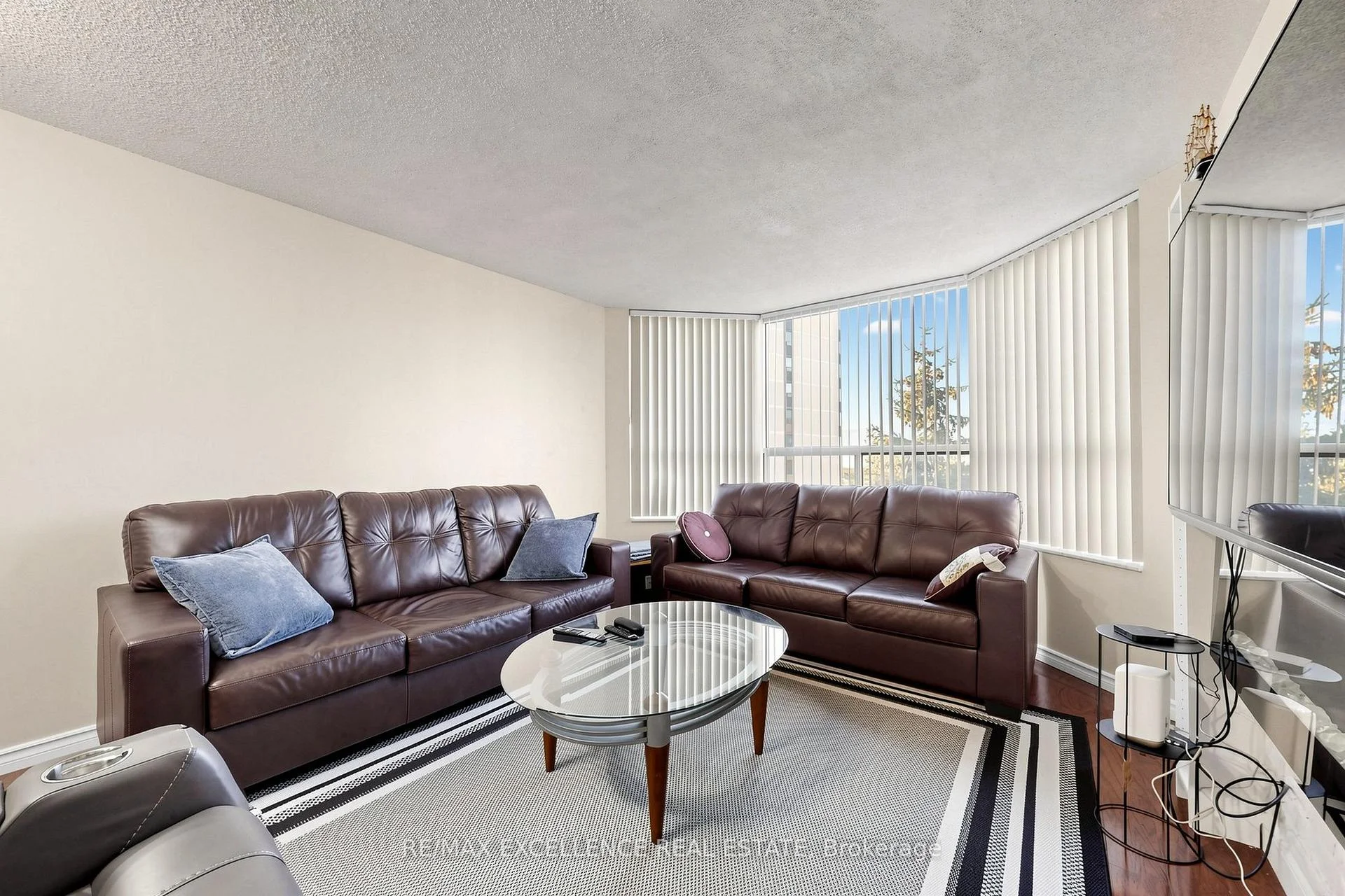 Photo 13 of Unit 524, 6 Humberline Drive, Etobicoke, West Humber-Clairville — HOMEH